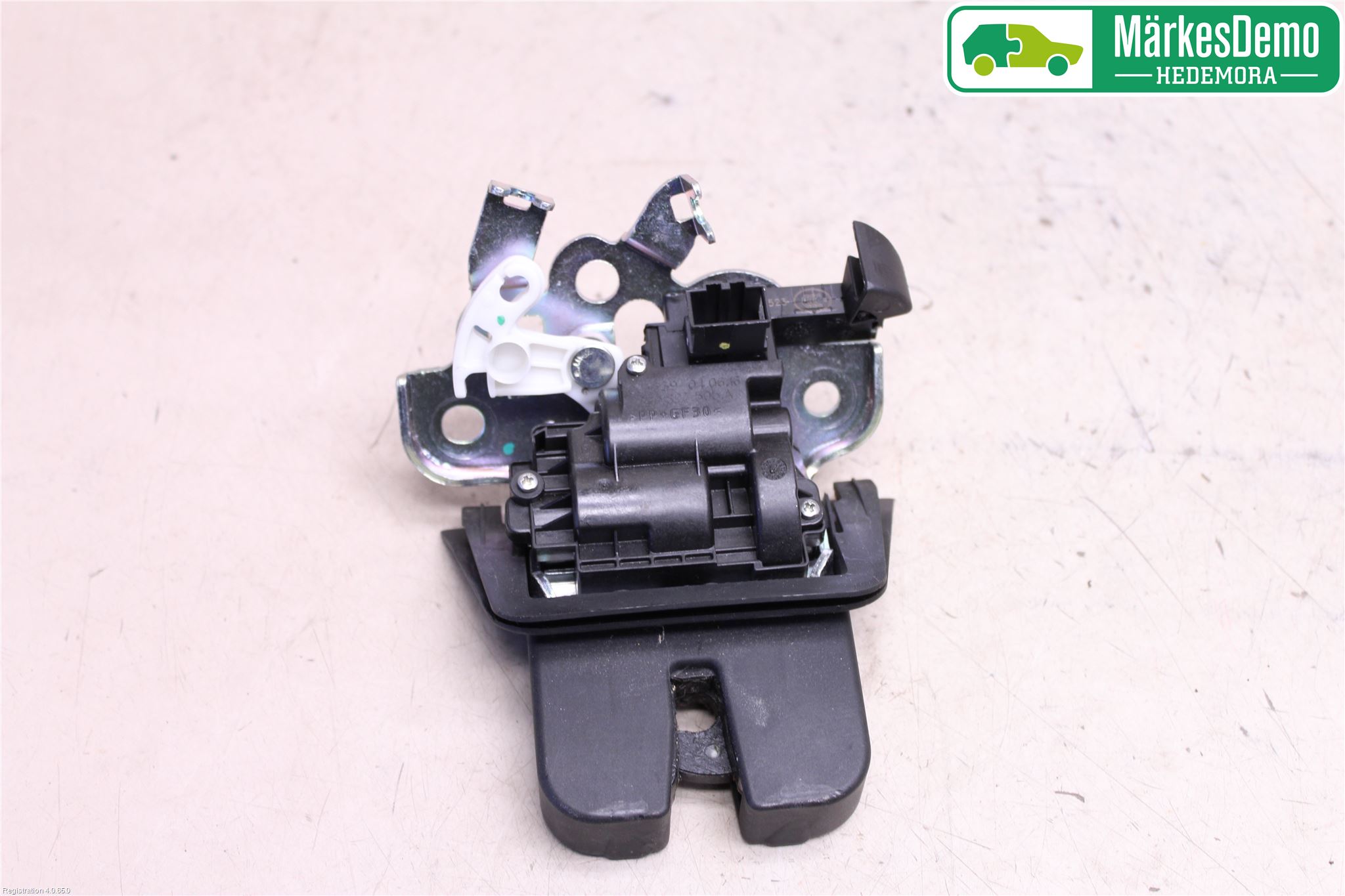 Audi Q5 09-16 Låskista Baklucka