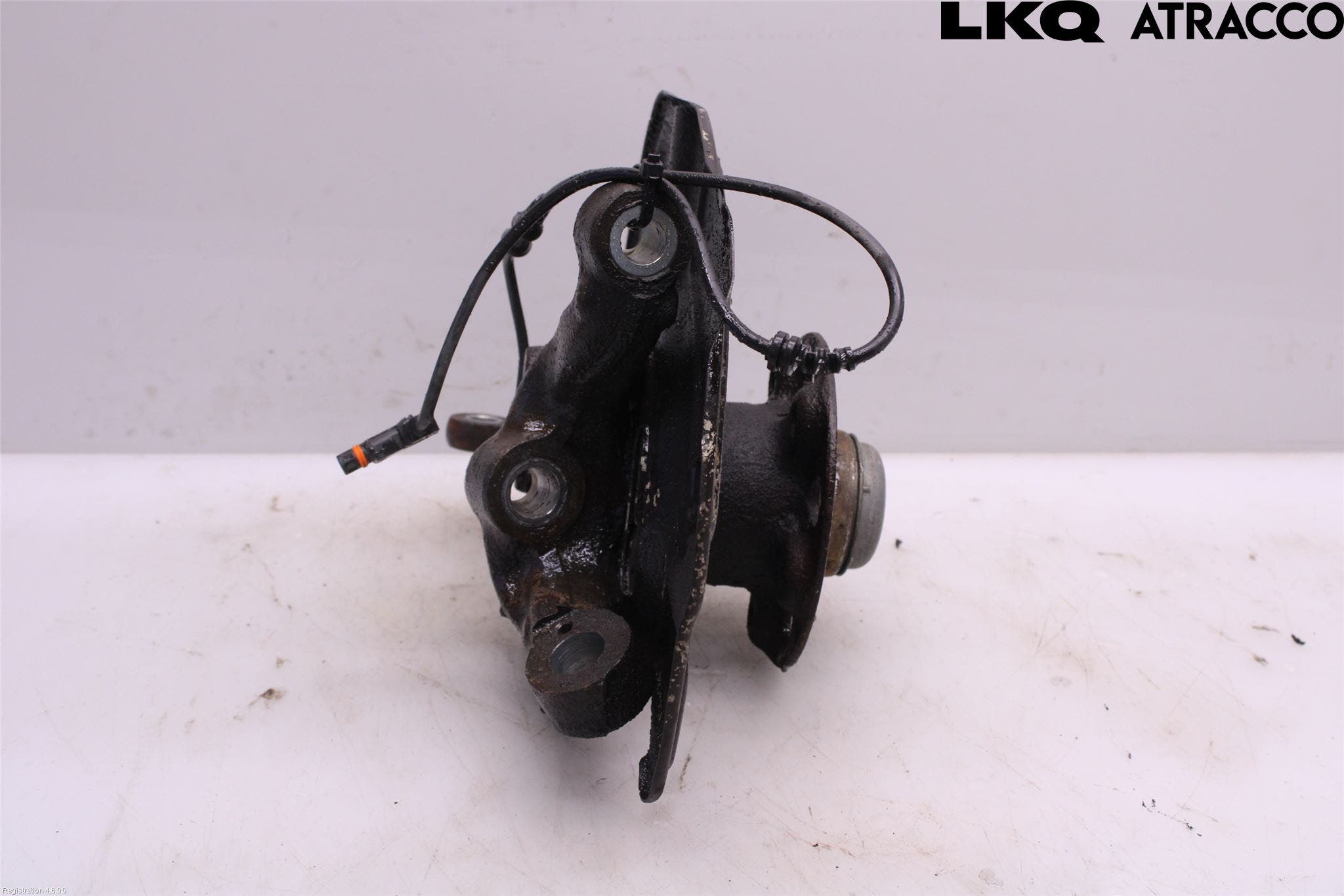 Mercedes-Benz MB E-KLASS (W212) 09-16 Styrspindel Lagerhus Vä