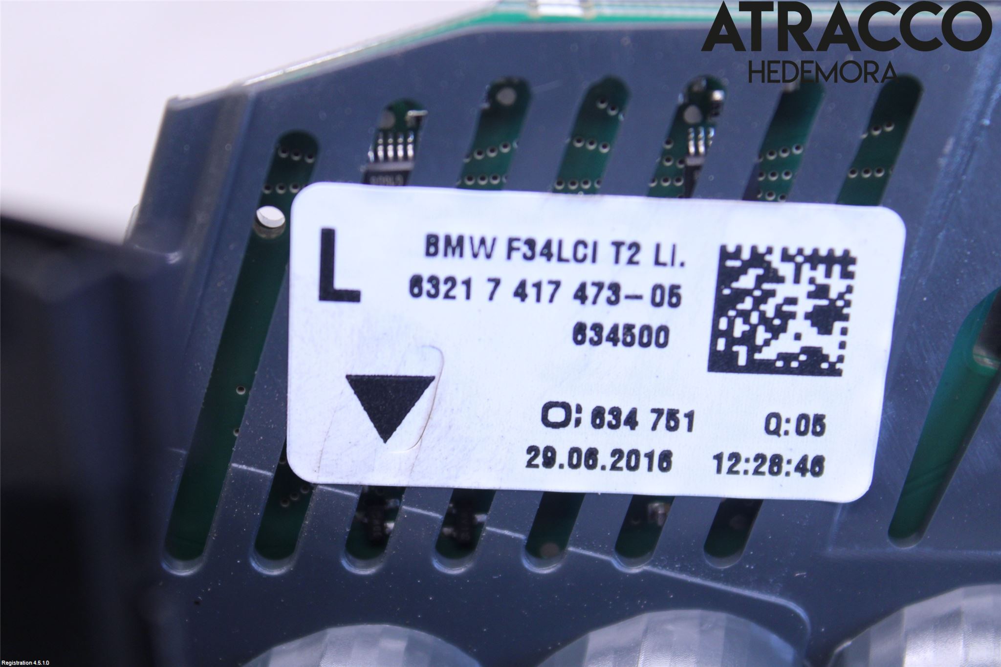 BMW 3 F30/F31/F80 12-19 Bakljus Lucka Vä