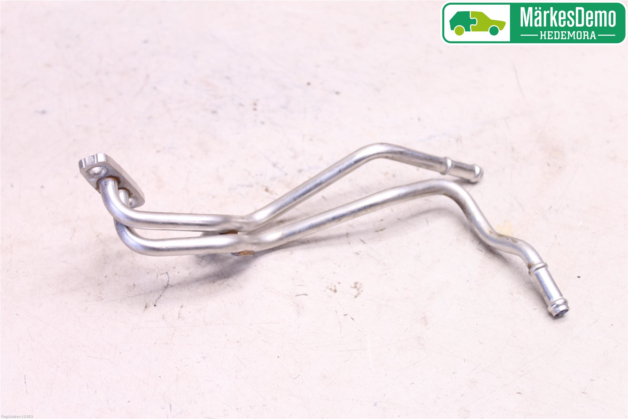 Audi Q5 09-16 Turbovattenrör