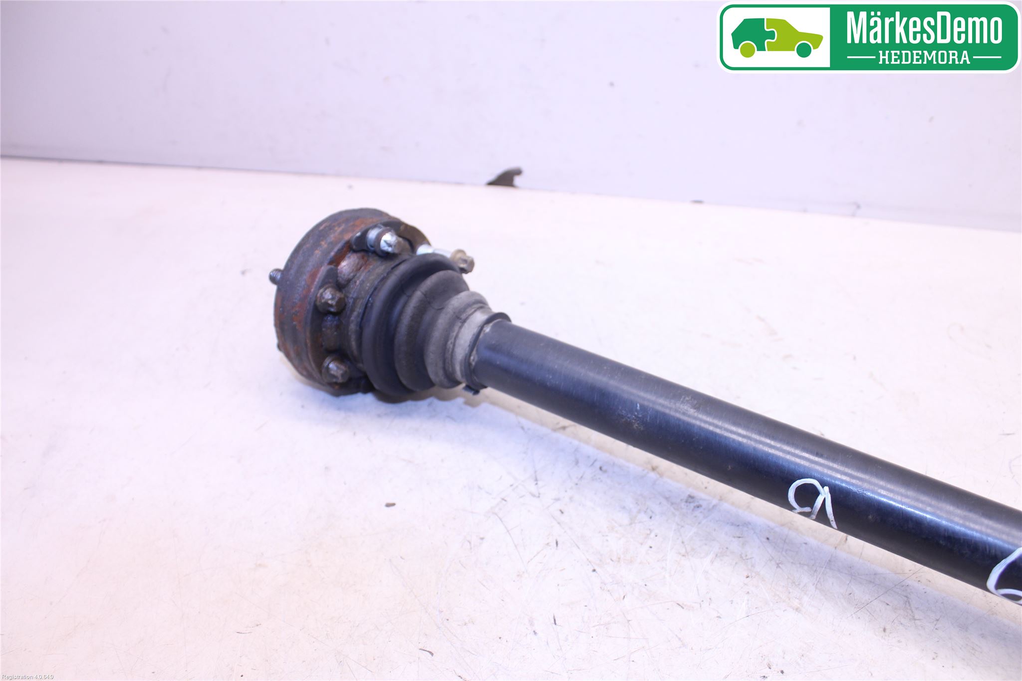 BMW 3 E90/91 SED/TOU 05-12 Drivaxel Bak Vänster