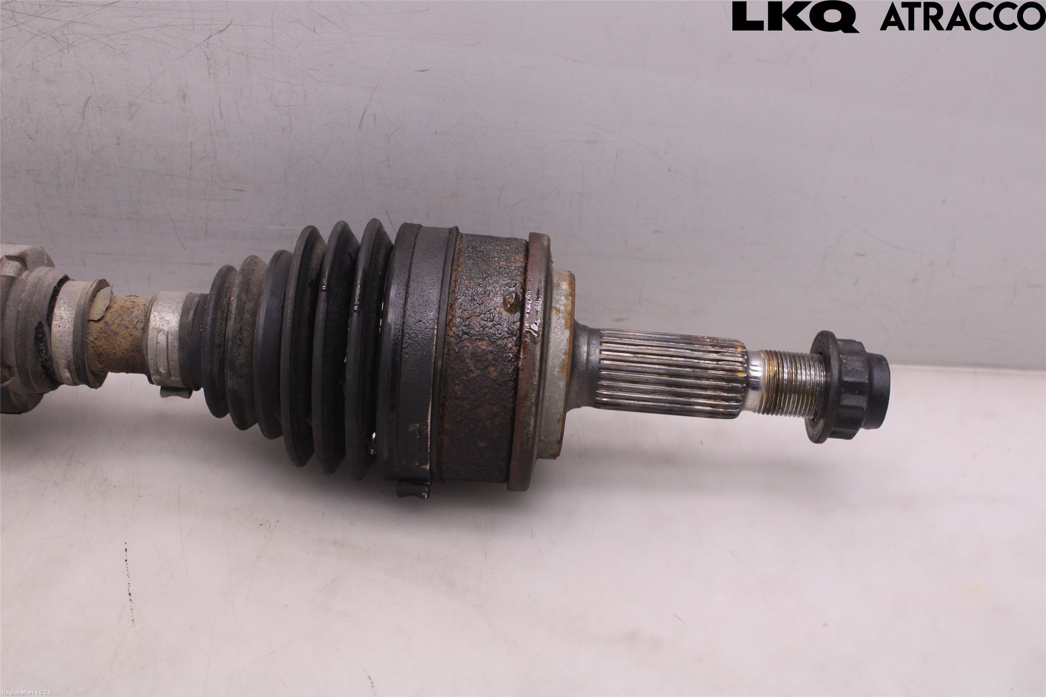 Toyota AURIS 13-19 Drivaxel Fram Vänster