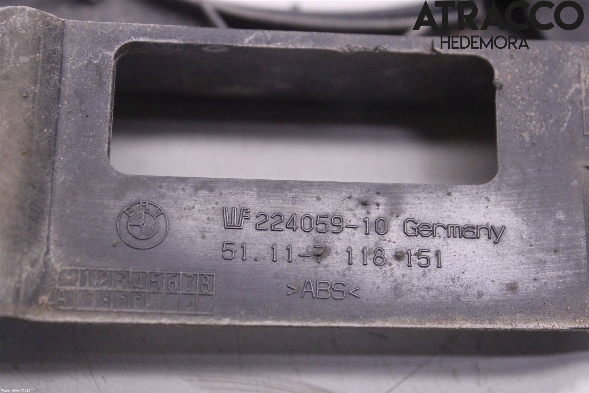 BMW 1 E87/81 5D/3D 03-11 Dimljussarg Fram