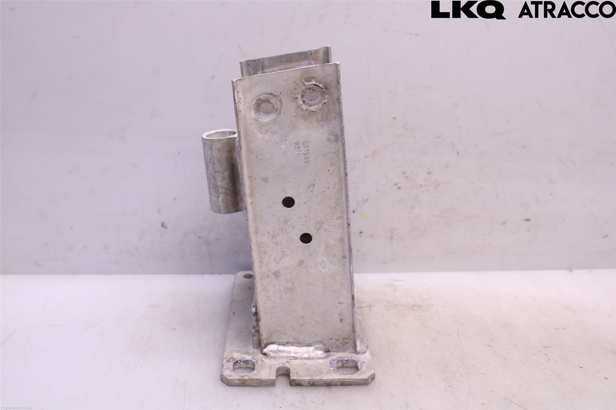 Audi A4/S4 08-11 Stötfångarbärjärn Fram