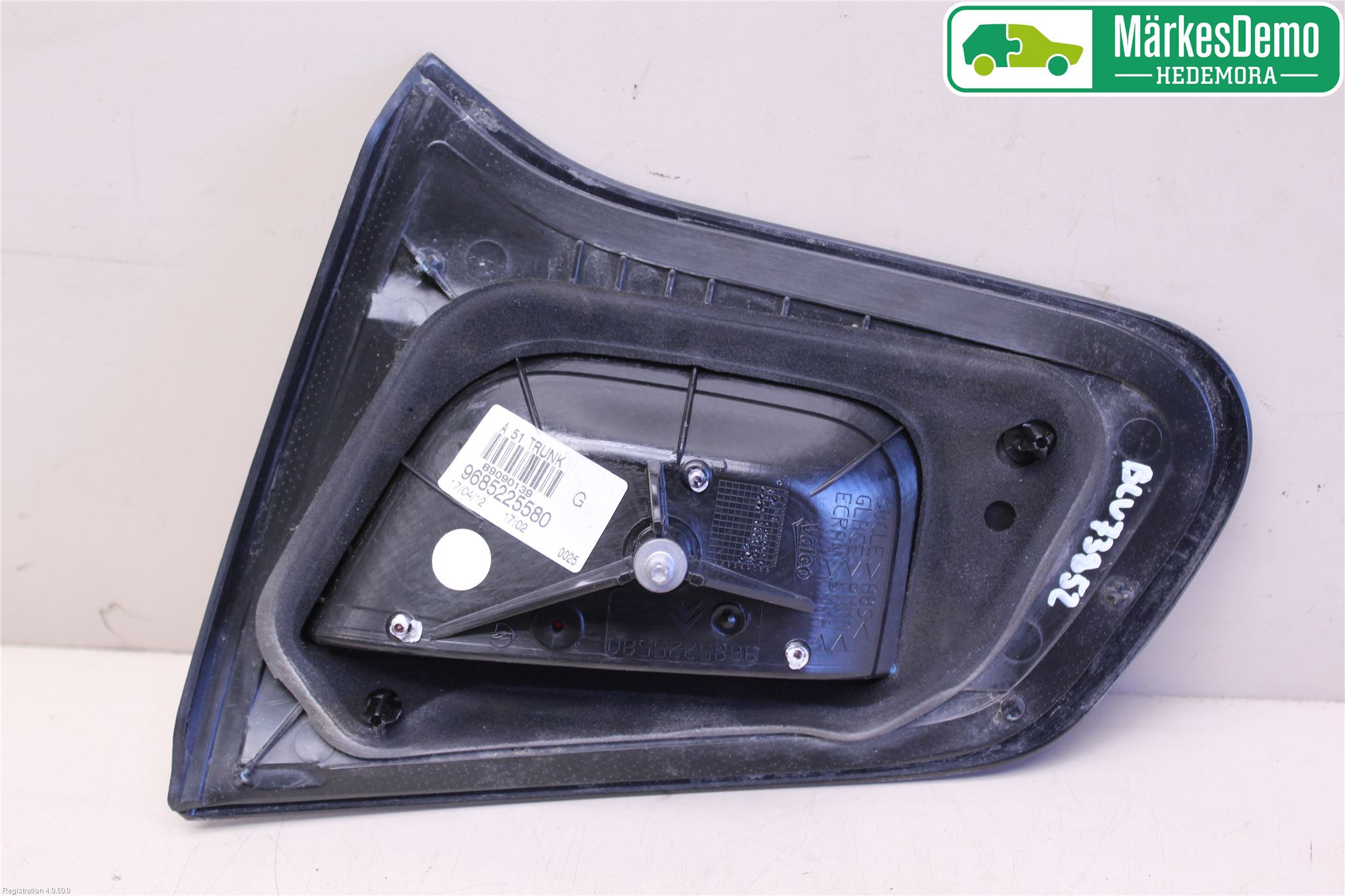 Citroen C3 10-17 Bakljus Lucka Hö