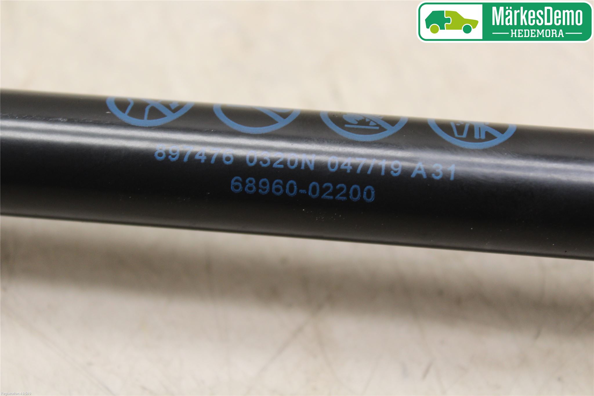 Toyota COROLLA 19- Gasfjäder Baklucka