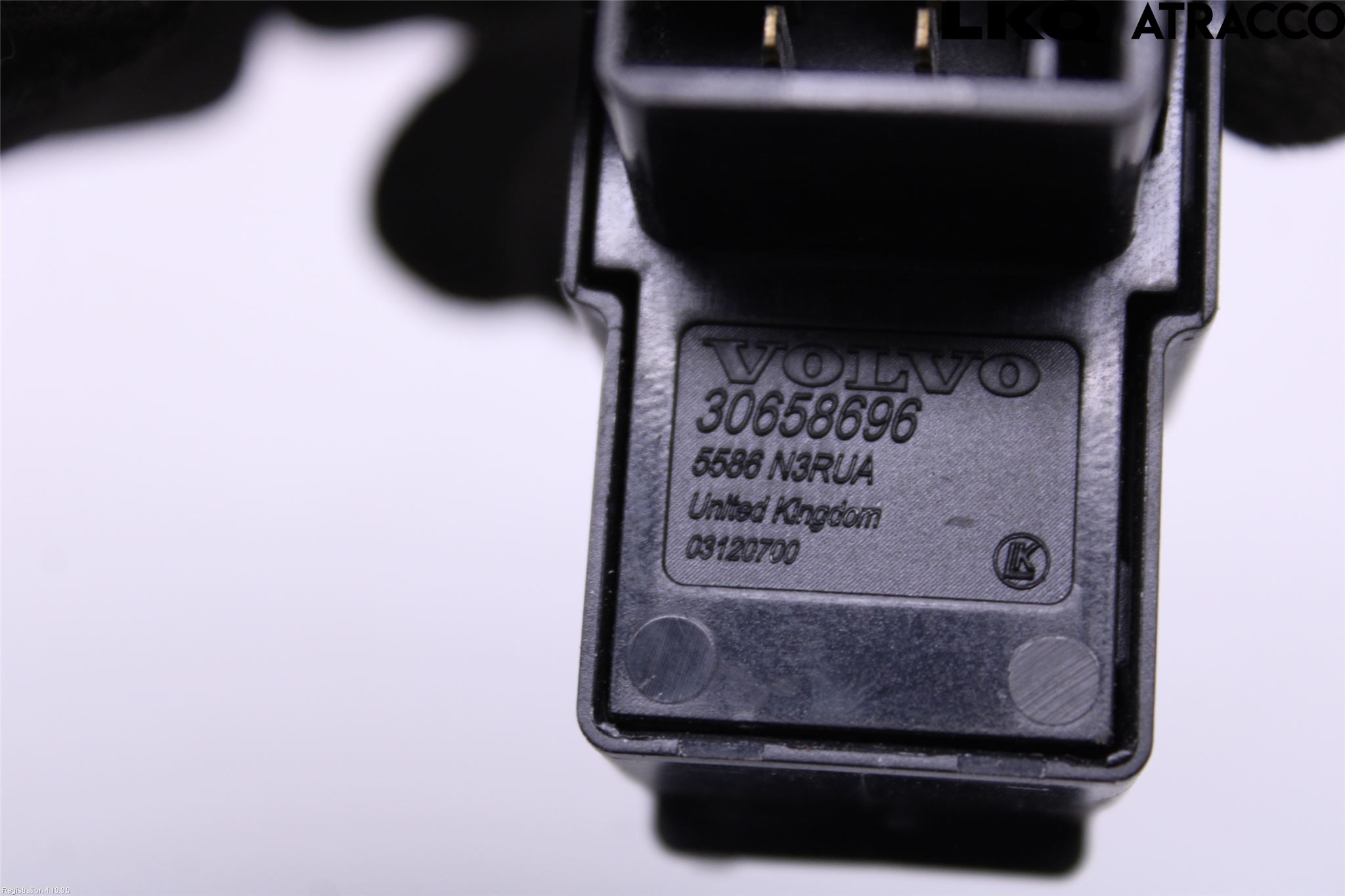 Volvo XC70 05-07 Strömställare Elhiss