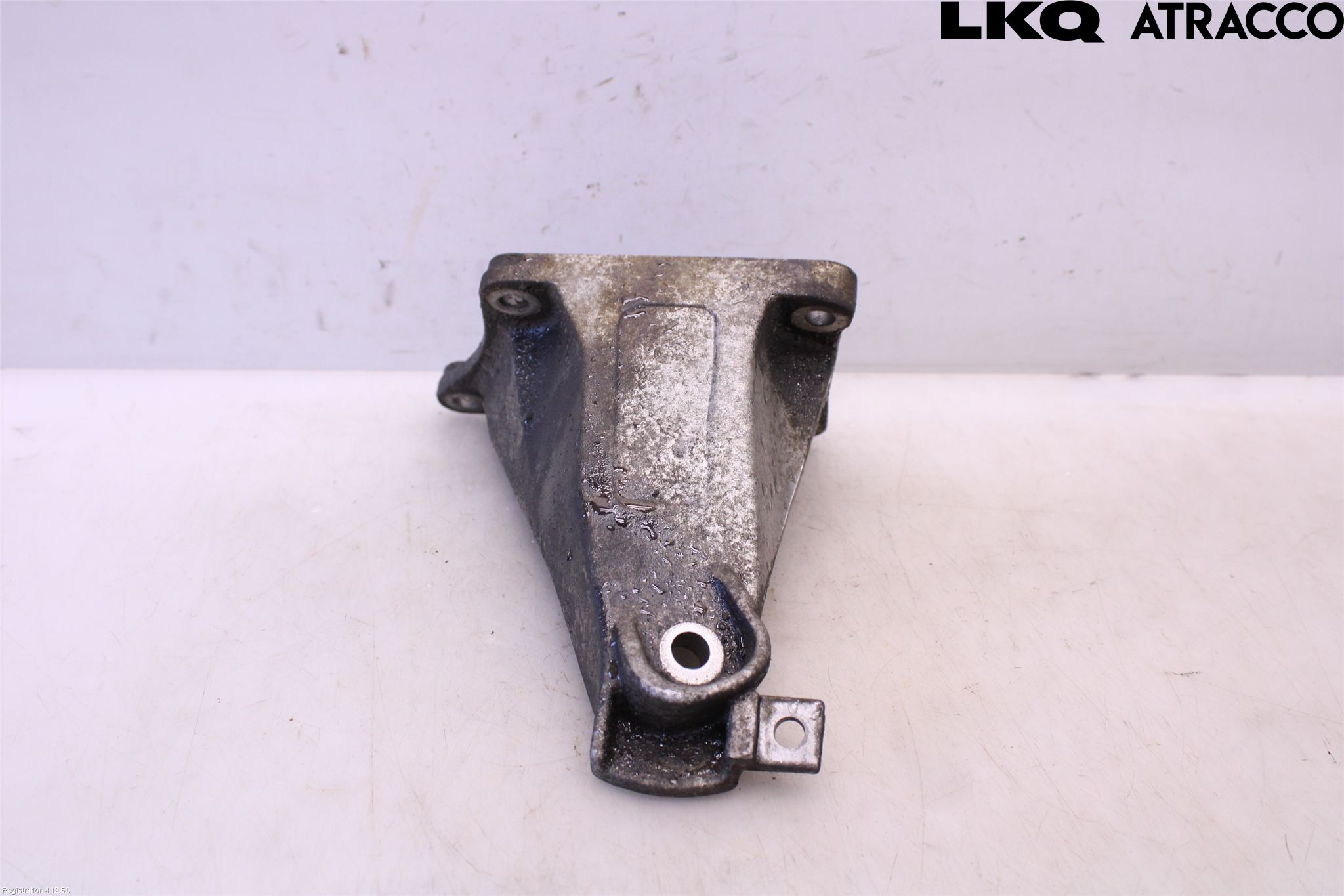 BMW 7 E65/66    00-08 Motorfäste