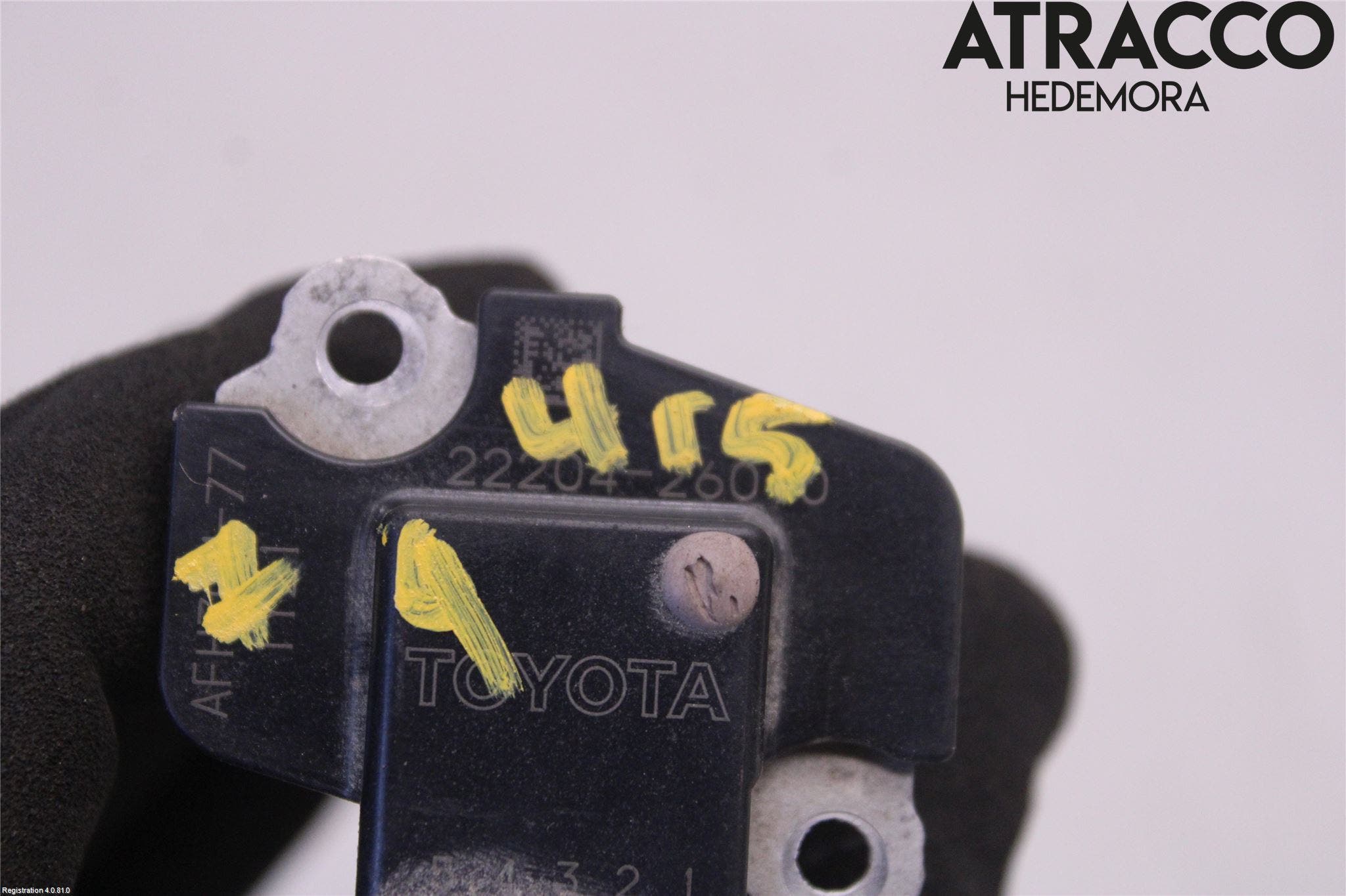 Toyota YARIS XP130 12-14 Injluftmassamätare