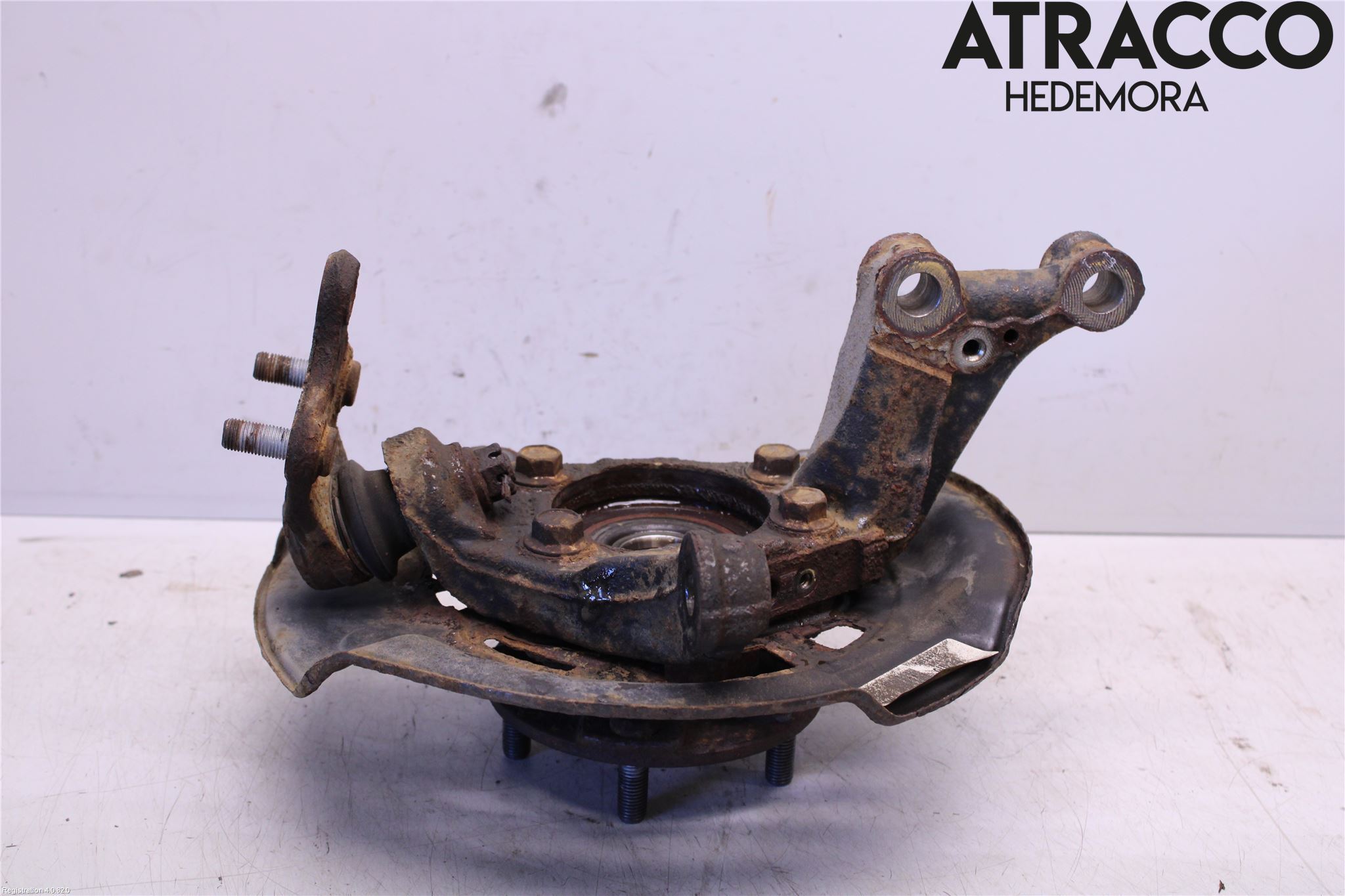 Toyota AVENSIS 09-15 Styrspindel Lagerhus Hö