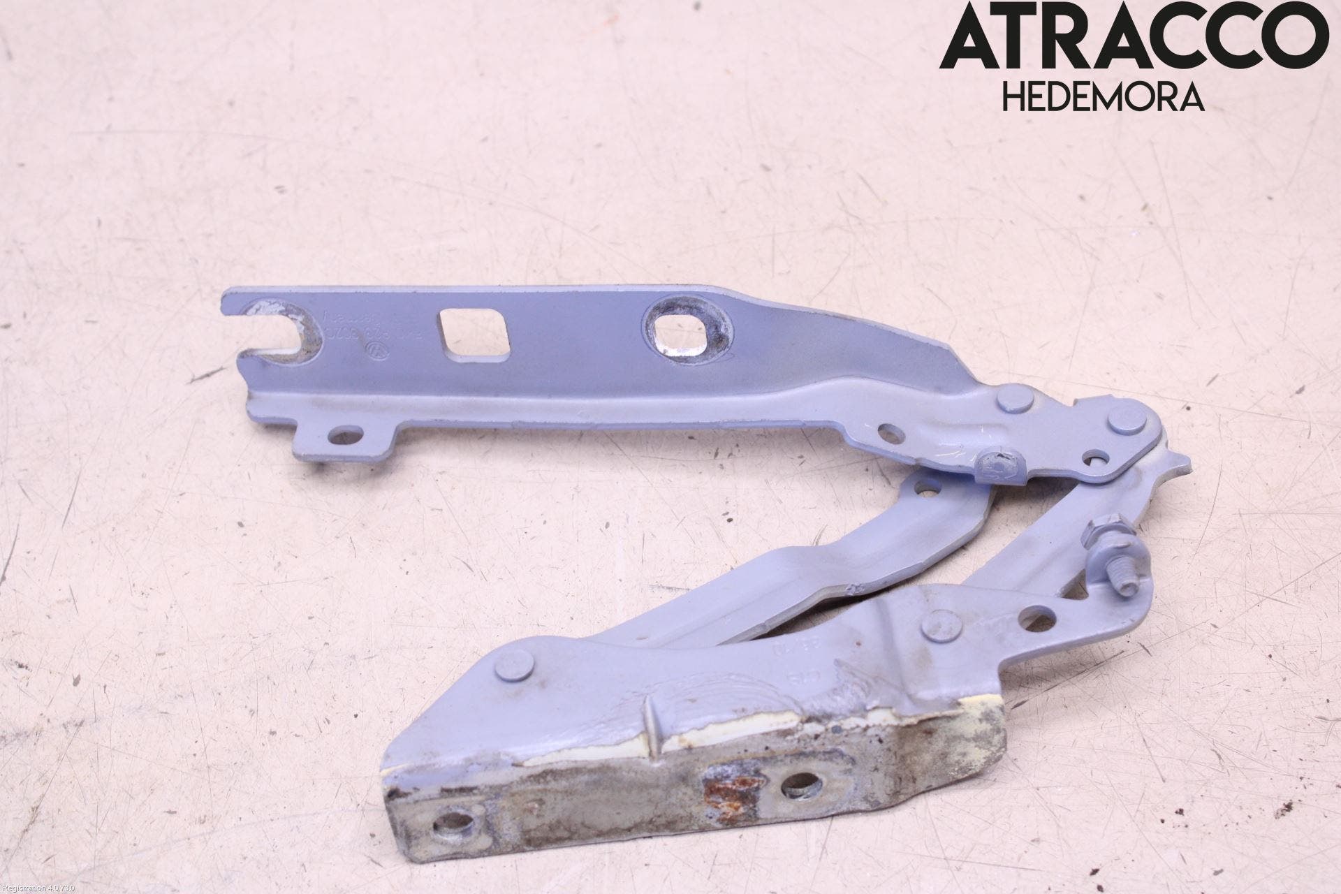 Volkswagen VW GOLF VI 09-13 Huvgångjärn