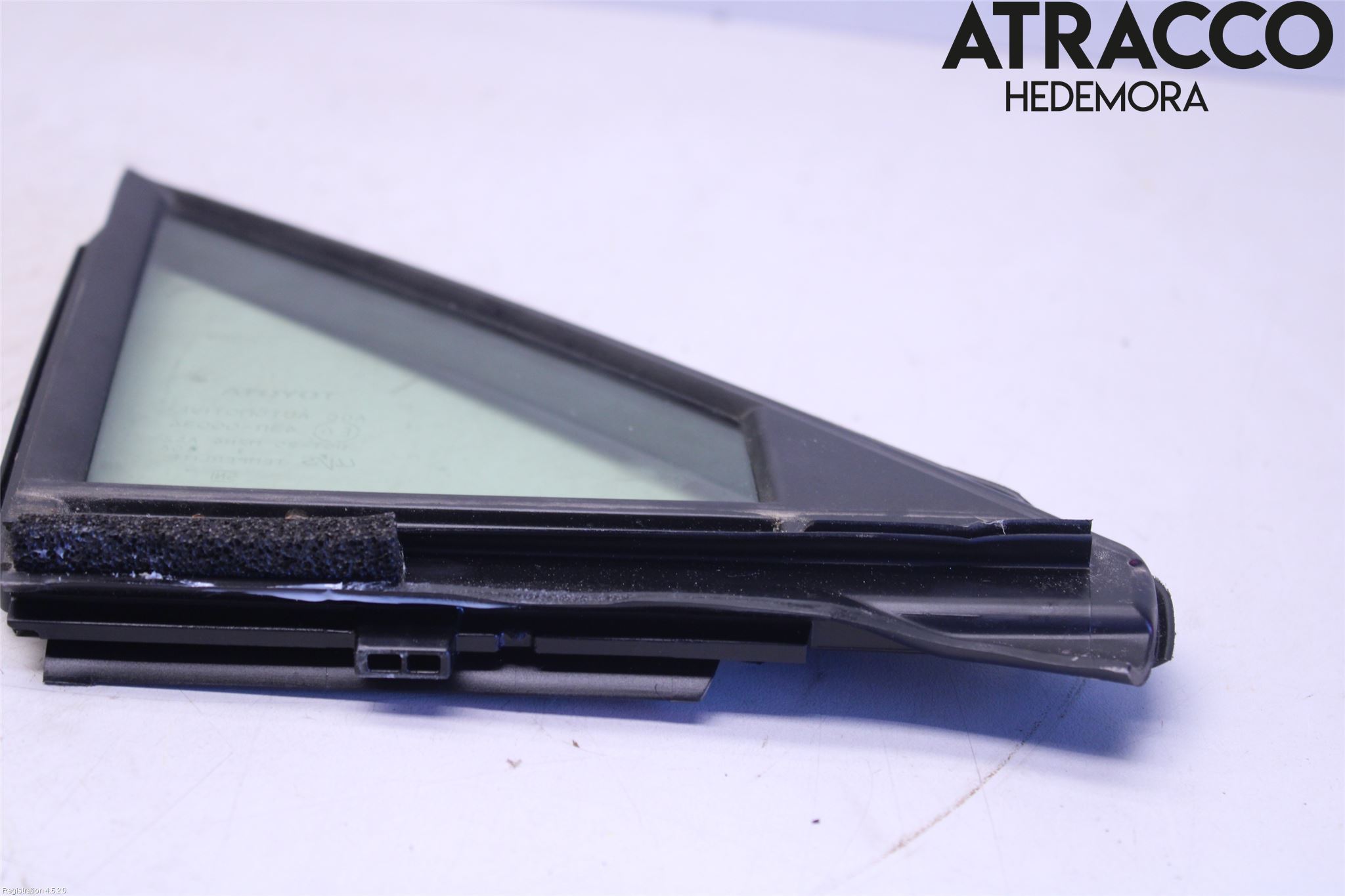 Toyota RAV4 19- Dörruta Fram Lilla Hö