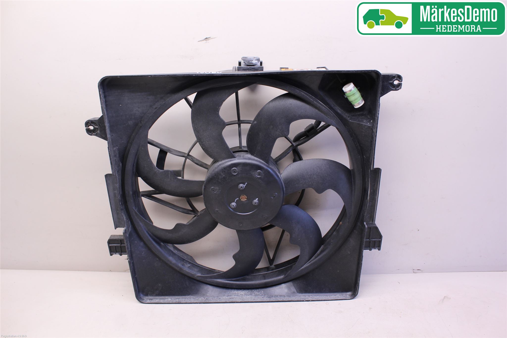 Hyundai i40 08-15 Kylfläkt El