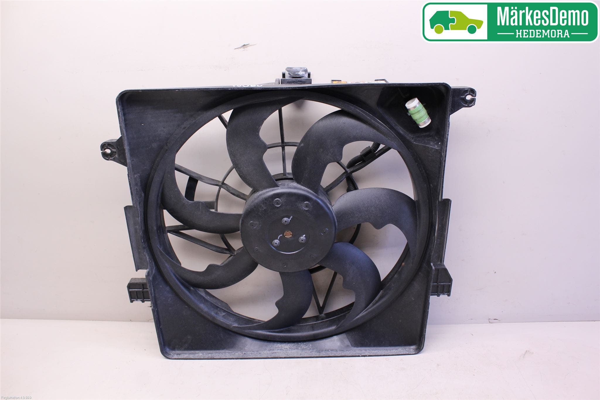 Hyundai i40 08-15 Kylfläkt El