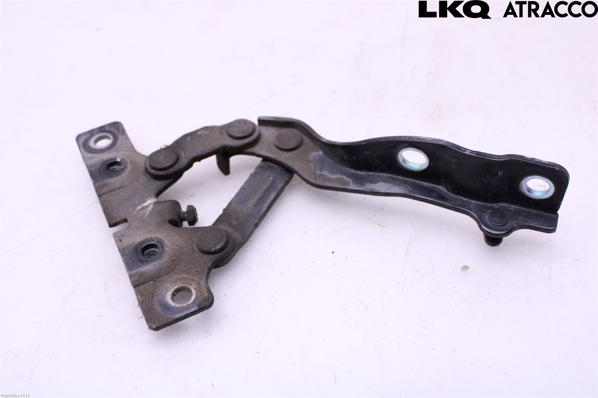 Hyundai SANTA FE 13-18 Huvgångjärn