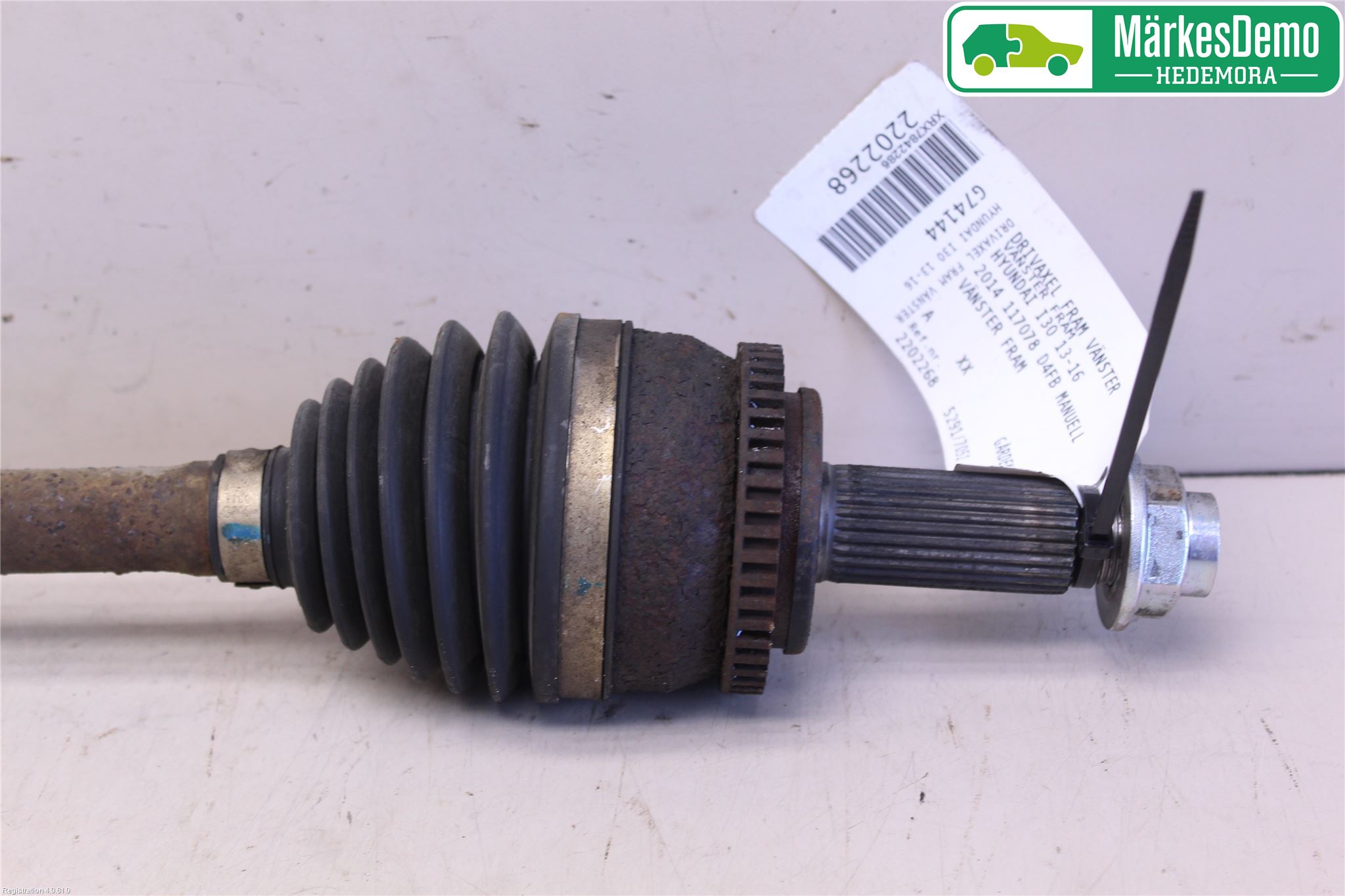 Hyundai i30 GD 13-17 Drivaxel Fram Vänster