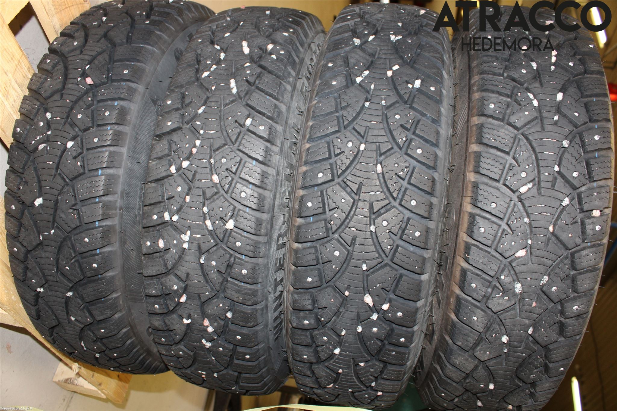 Släpvagn SLÄP LÄTT < 3.5ton Vinterdäck Plåtfälg 4St