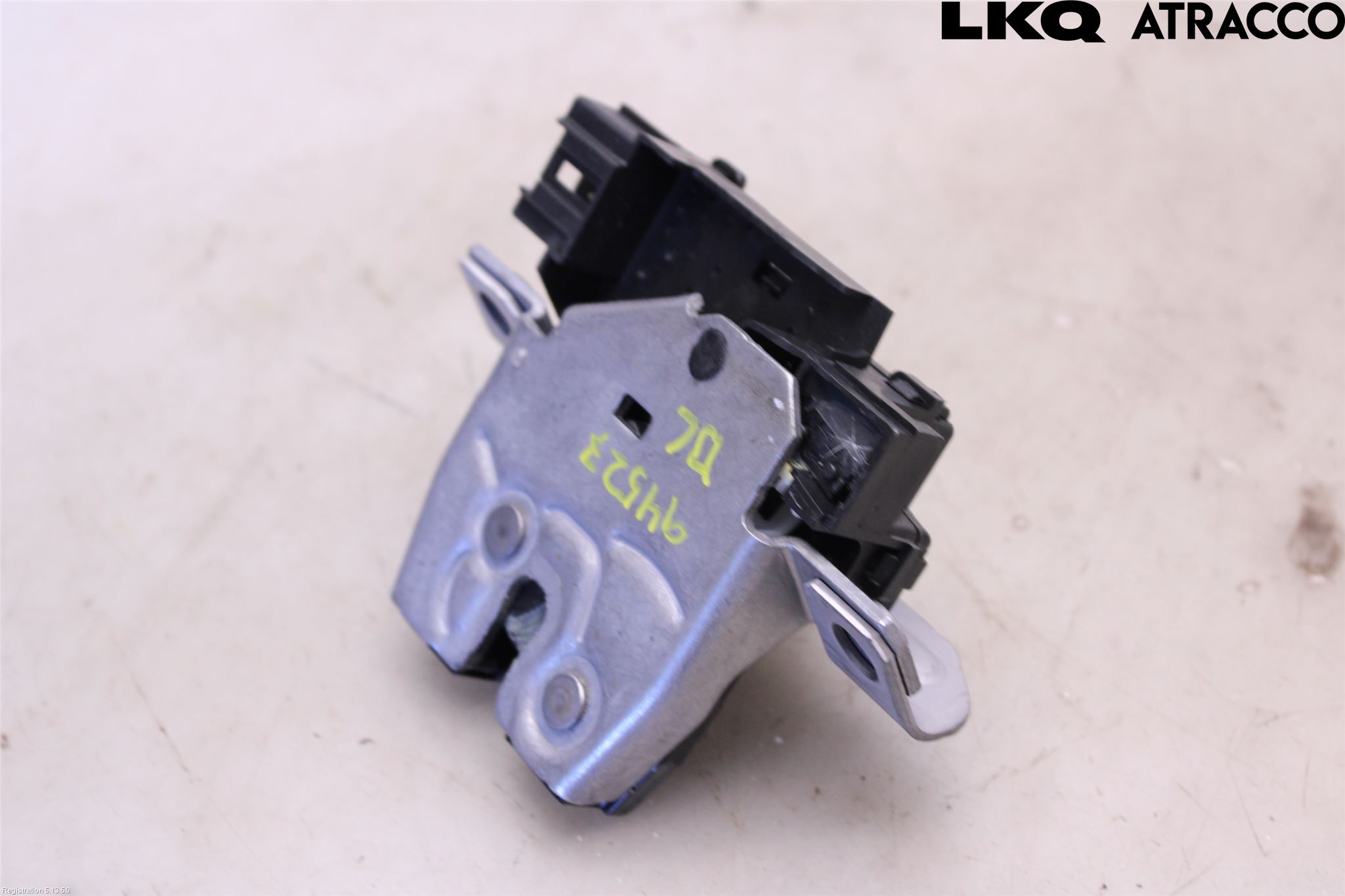 Ford 2481 Låskista Baklucka