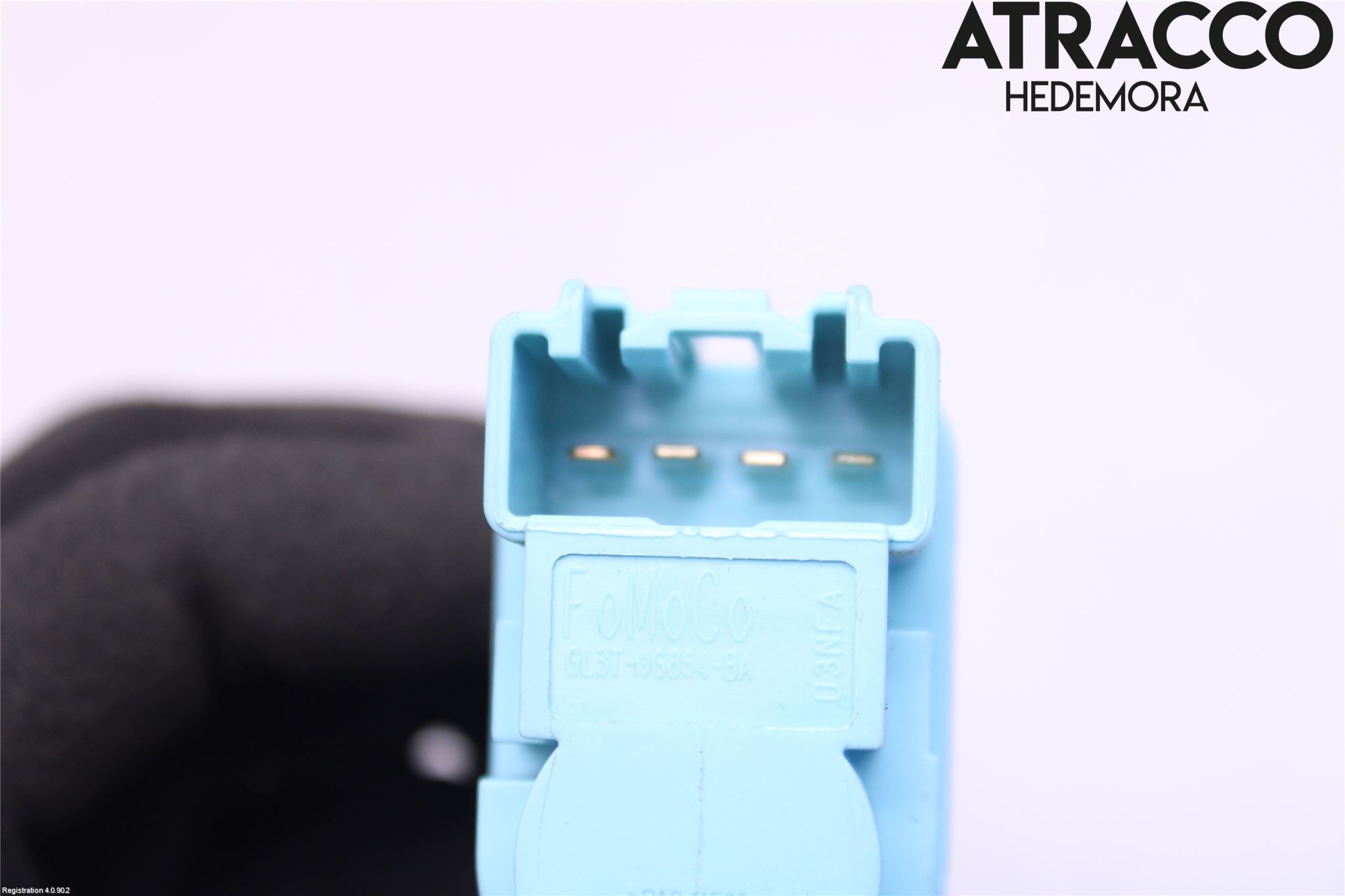 Ford KUGA 17-19 Bromsljuskontakt