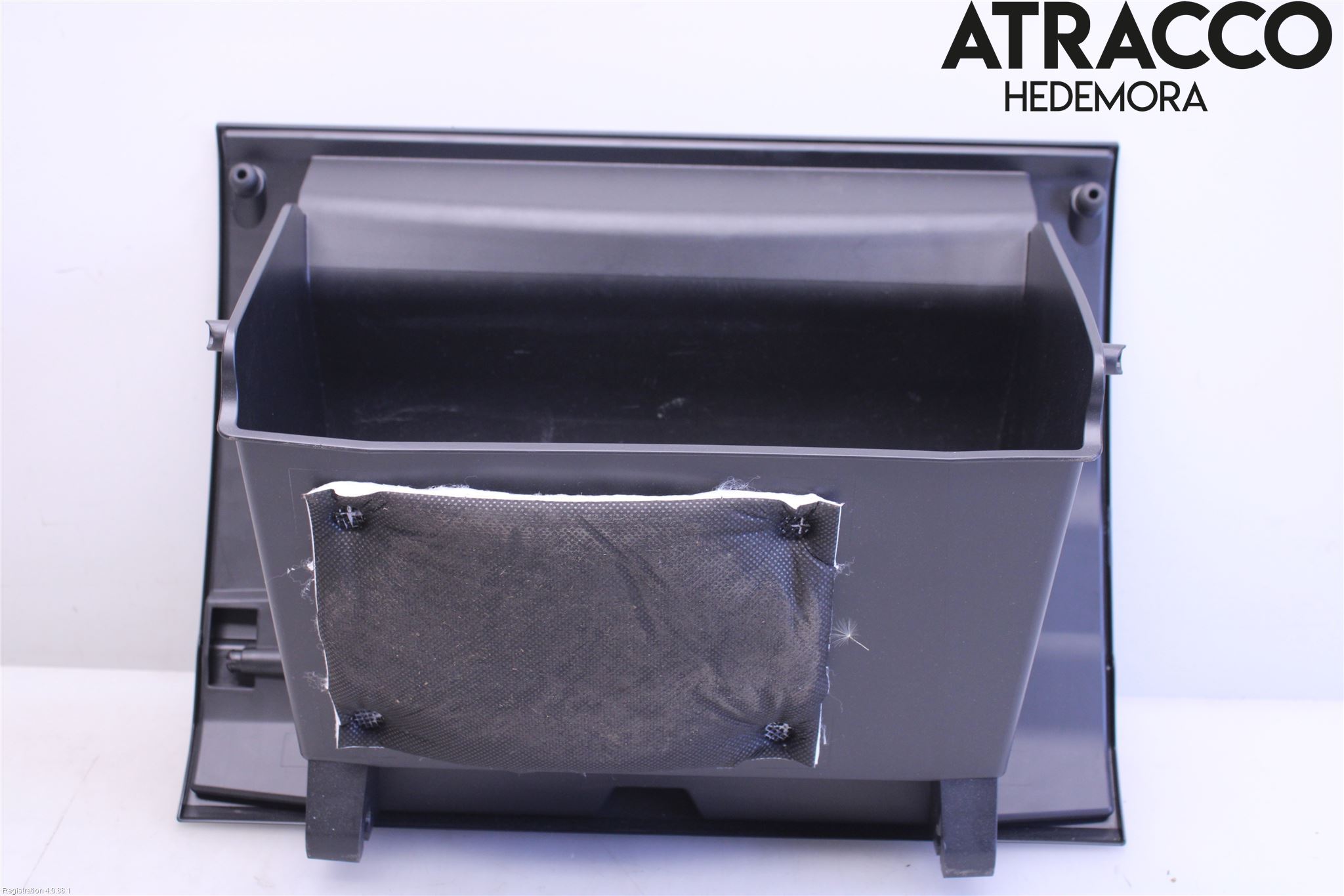 Mazda 3 IV 19- Handskfack