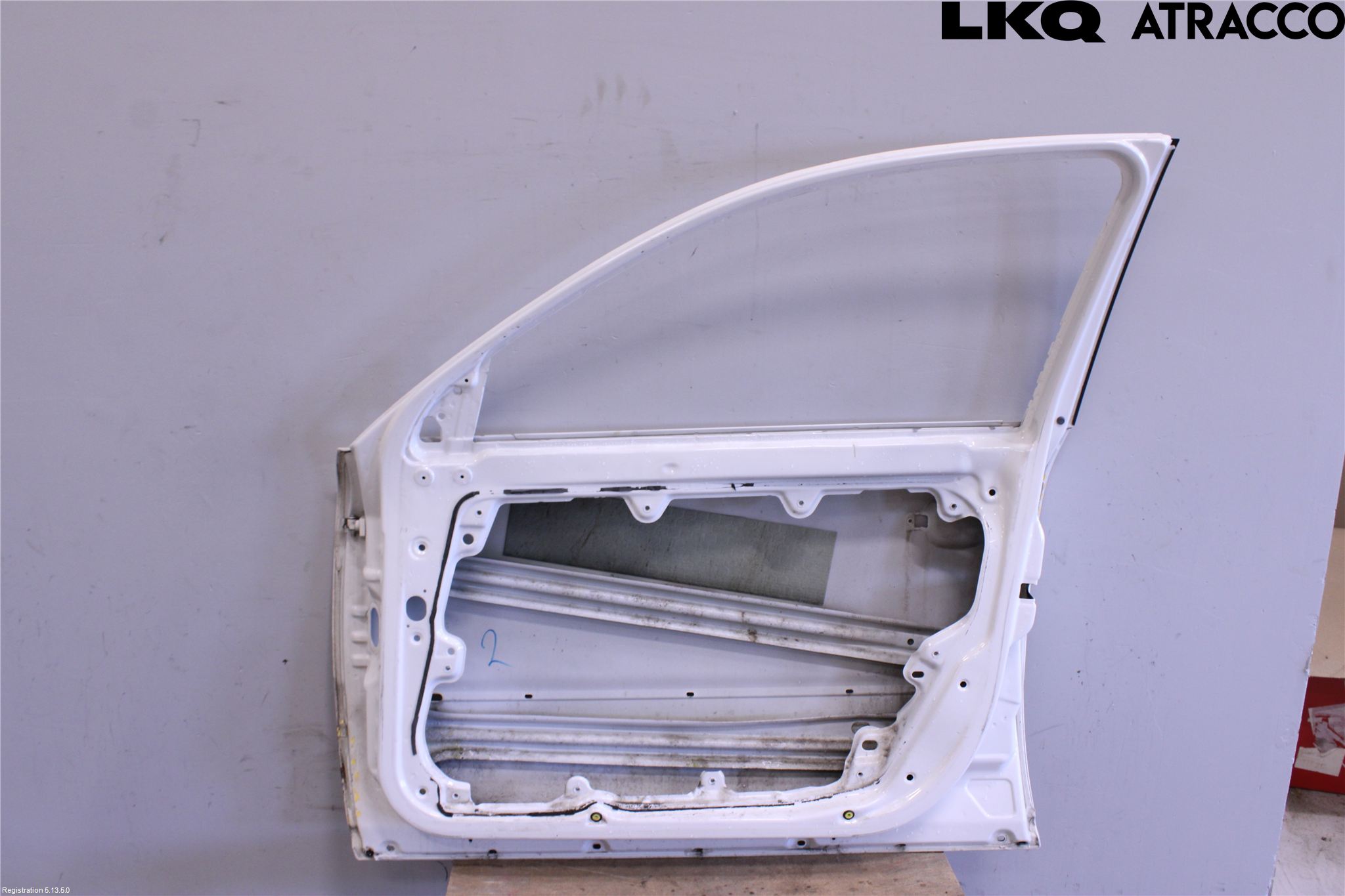 Volkswagen VW PASSAT 01-05 Dörr Fram Höger