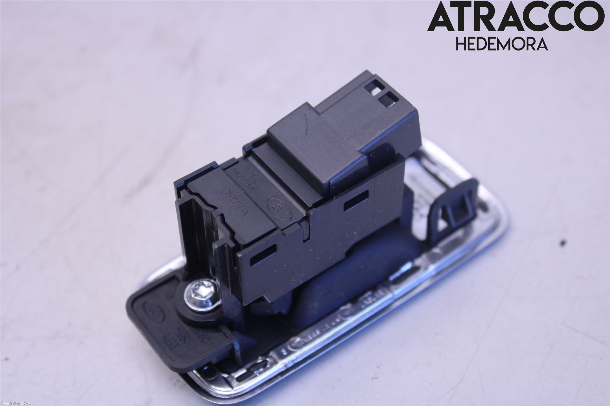 Jaguar F-PACE Strömställare Elhiss