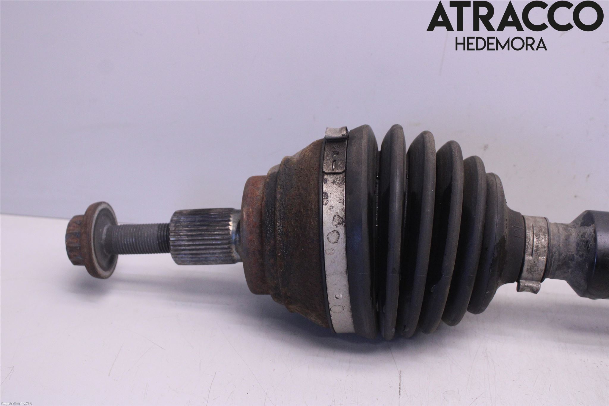 Audi A3/S3 8V 13-20 Drivaxel Fram Höger