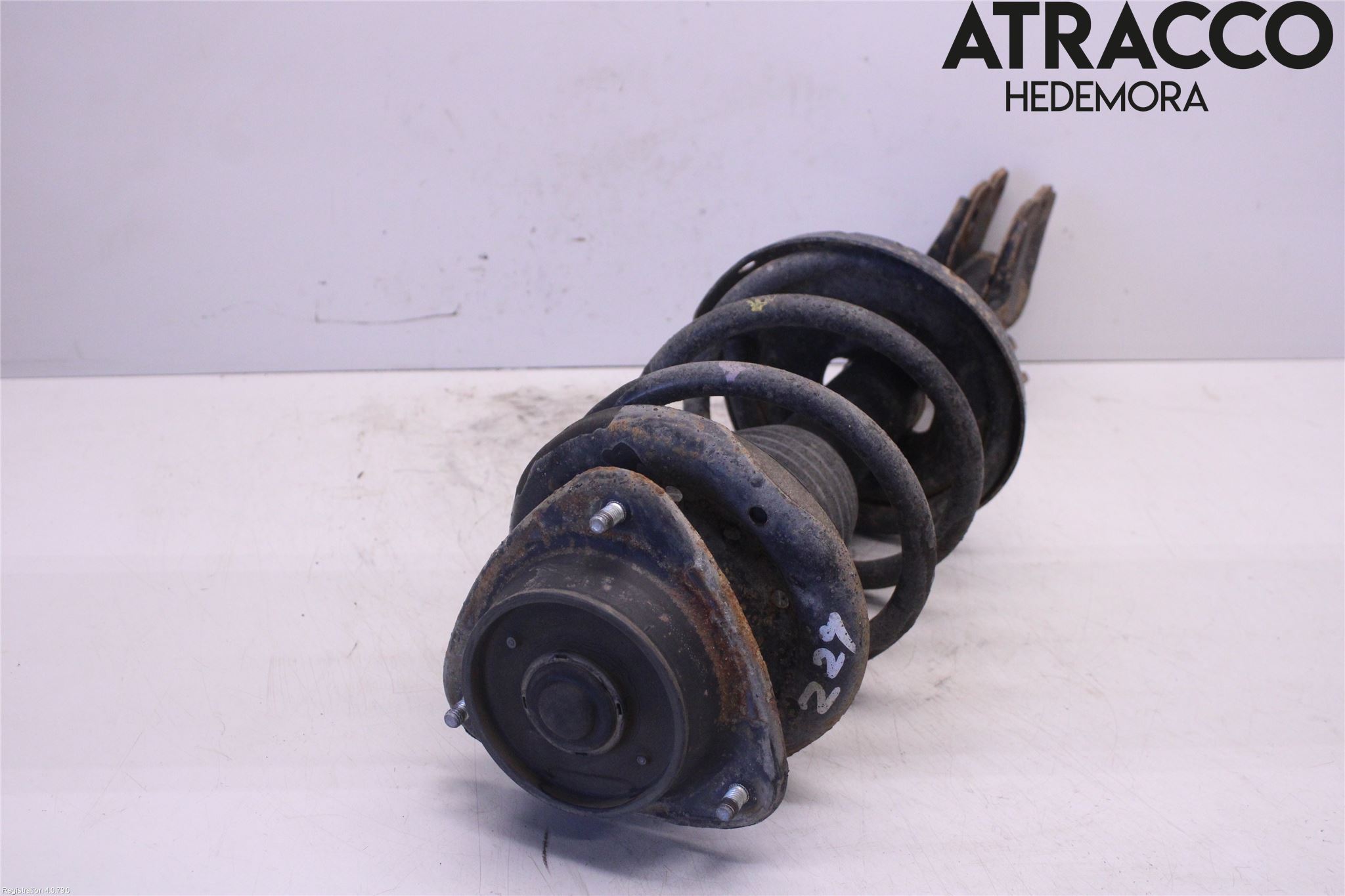 Subaru OUTBACK 10-15 Fjäderben Fram Höger