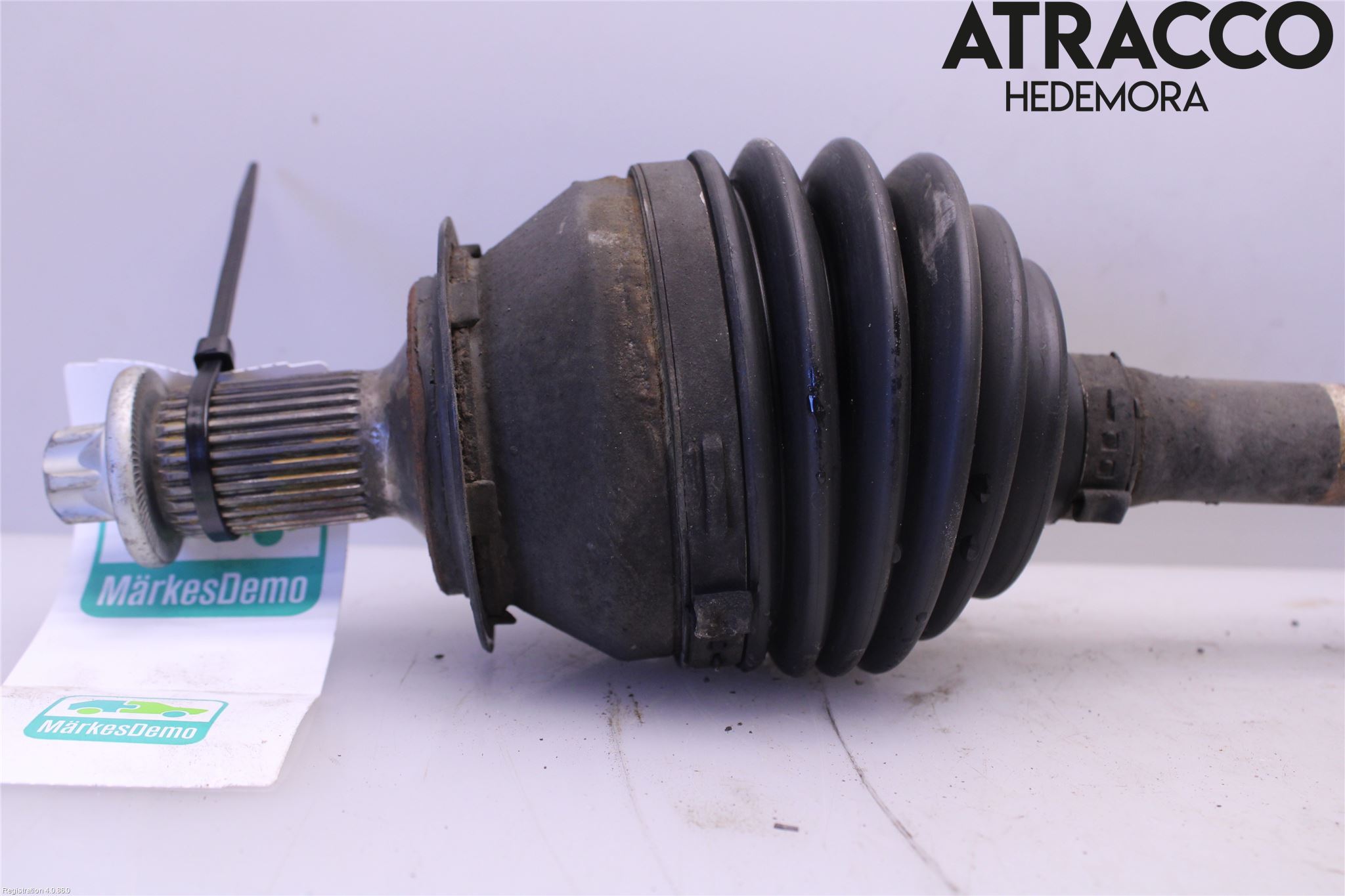 Mercedes-Benz MB A-KLASS (W176) 13-18 Drivaxel Fram Vänster