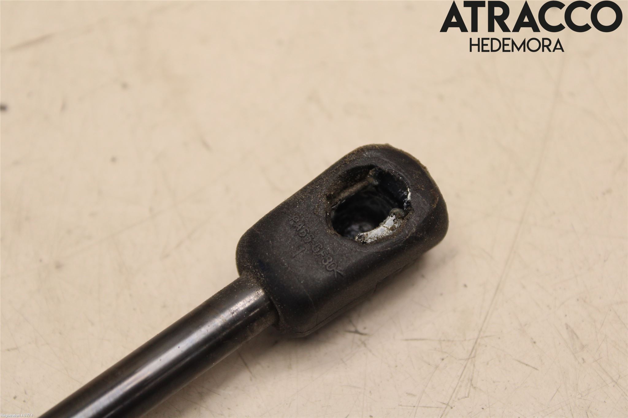 Kia RIO 17- Gasfjäder Baklucka