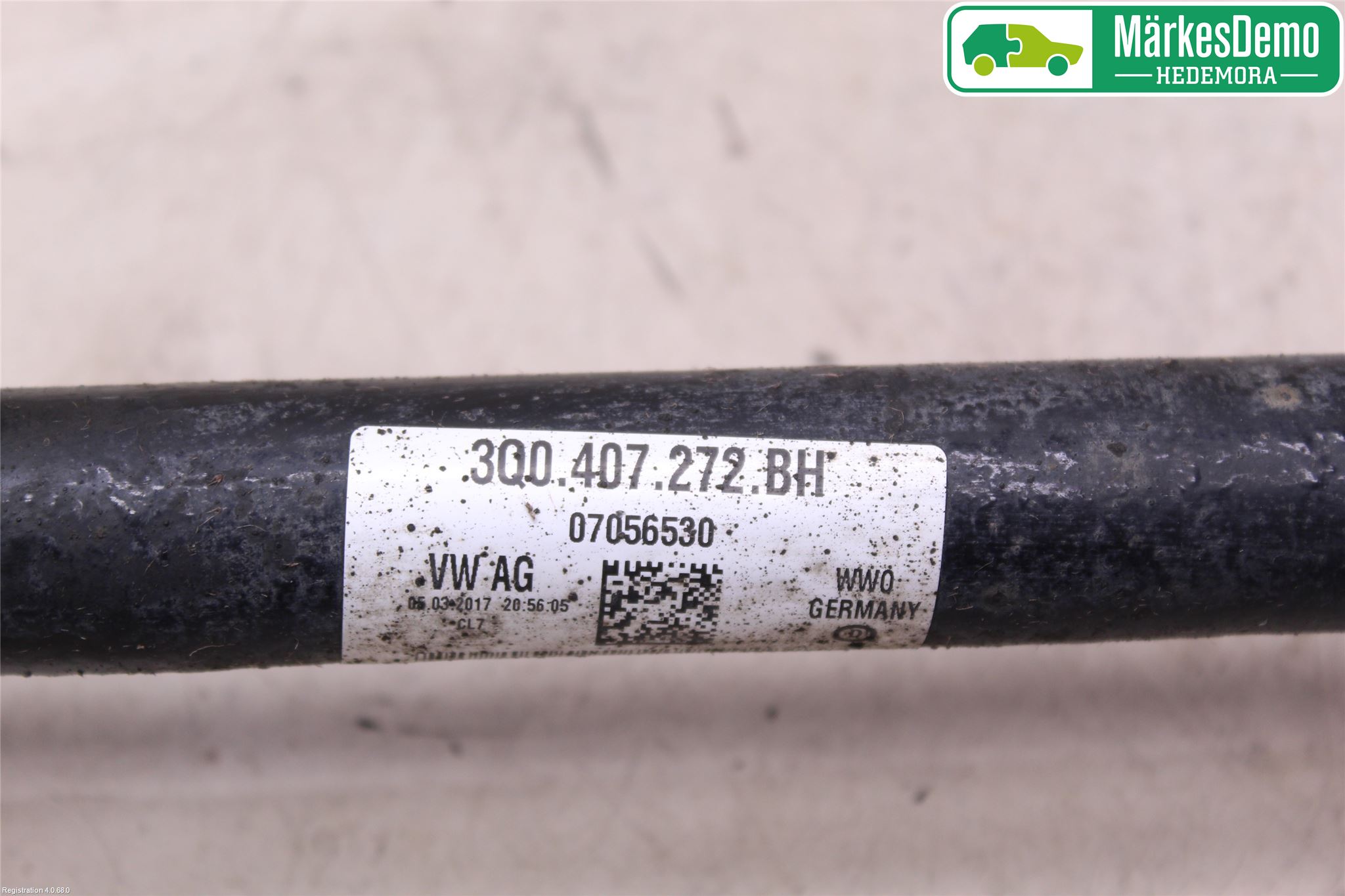Volkswagen VW TIGUAN 16-24 Drivaxel Fram Höger