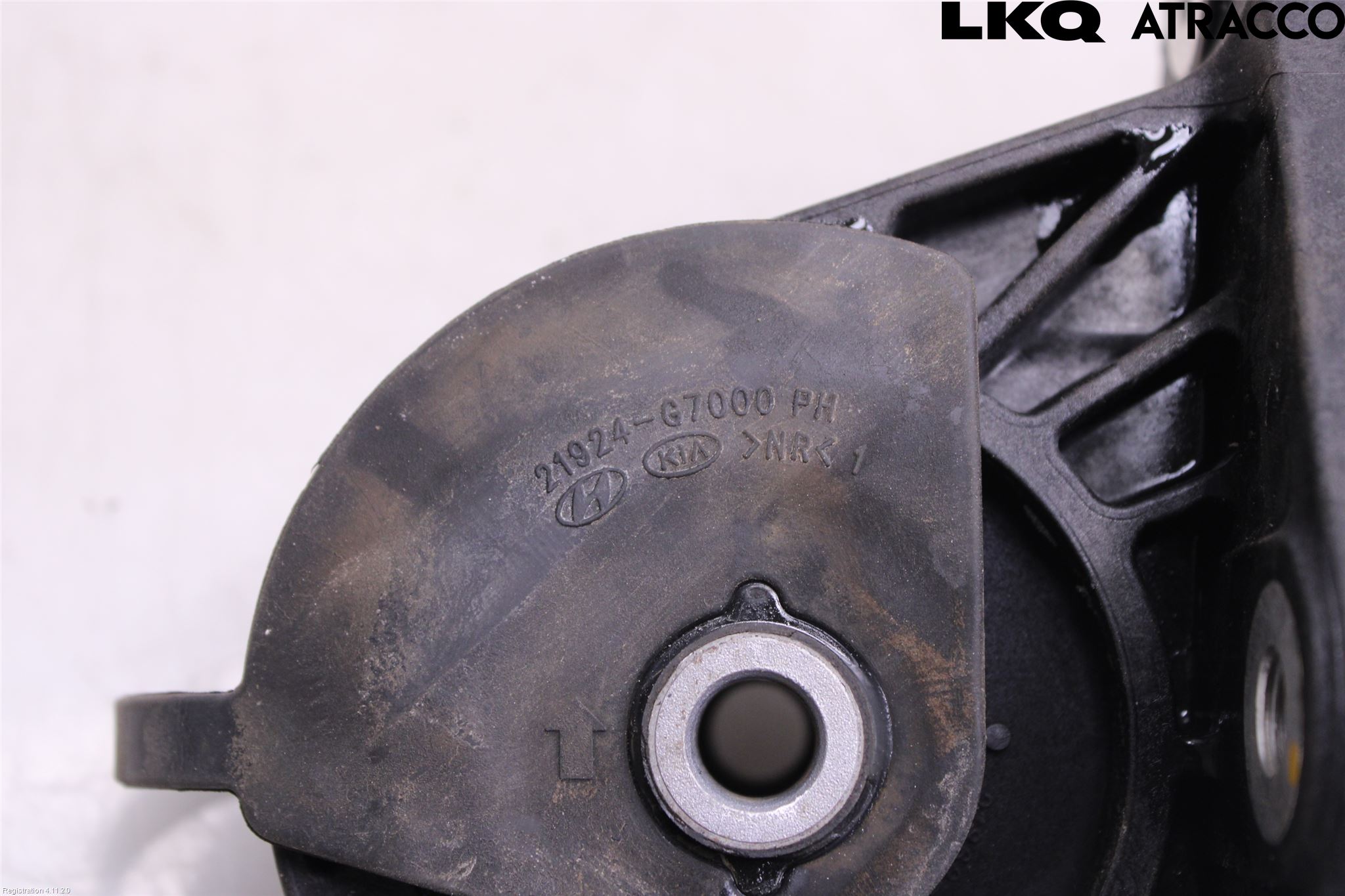 Hyundai IONIQ AE 17-22 Motorfäste