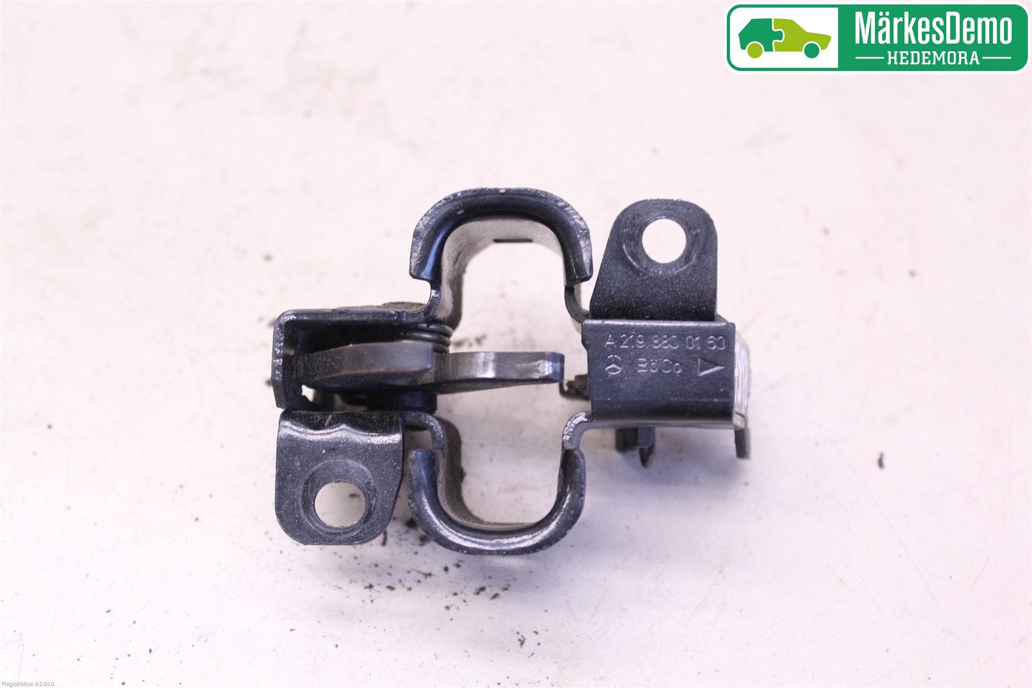 Mercedes-Benz MB E-KLASS (W211) 02-09 Huvlås