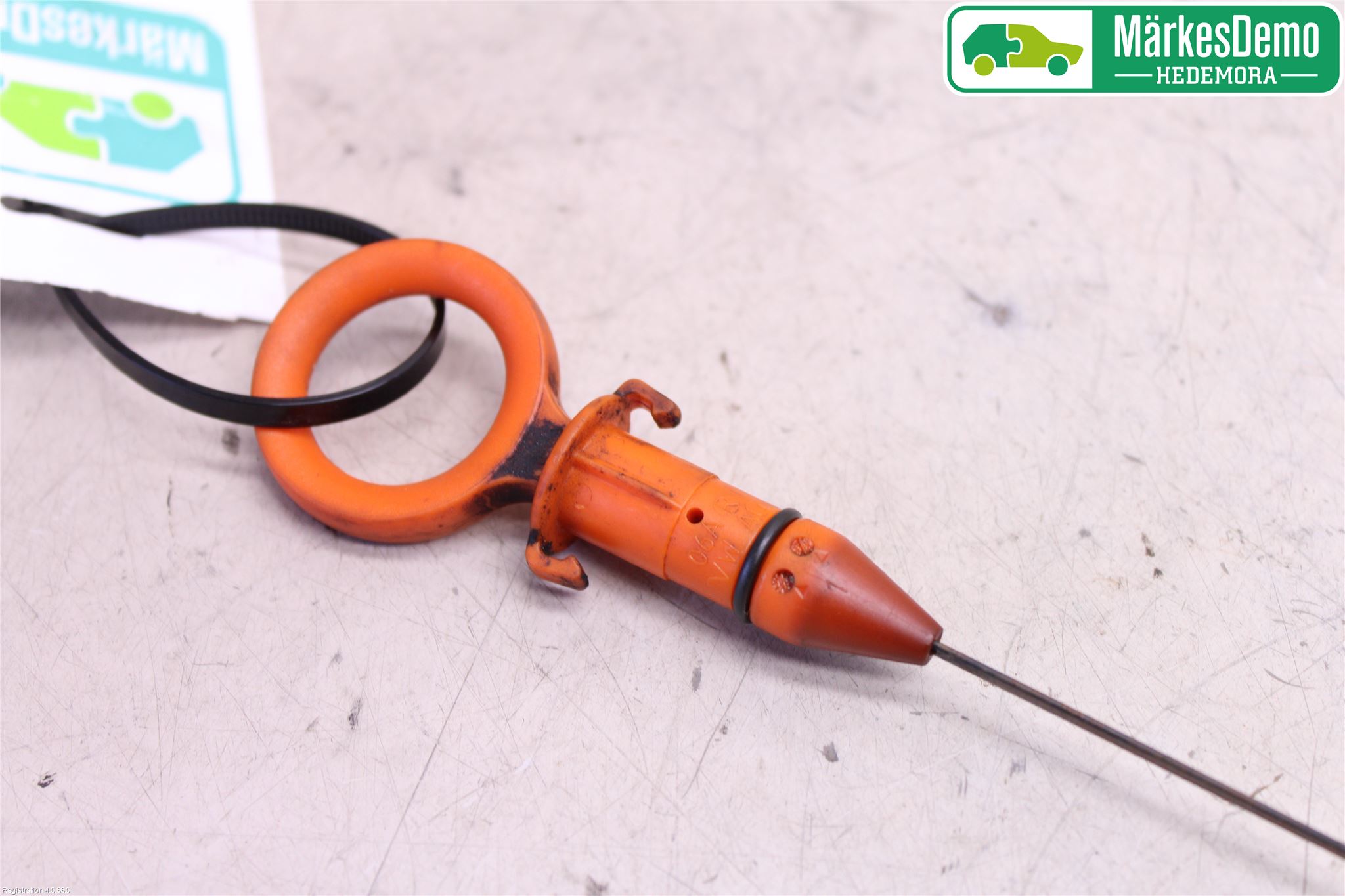 Volkswagen VW GOLF VI 09-13 Oljesticka