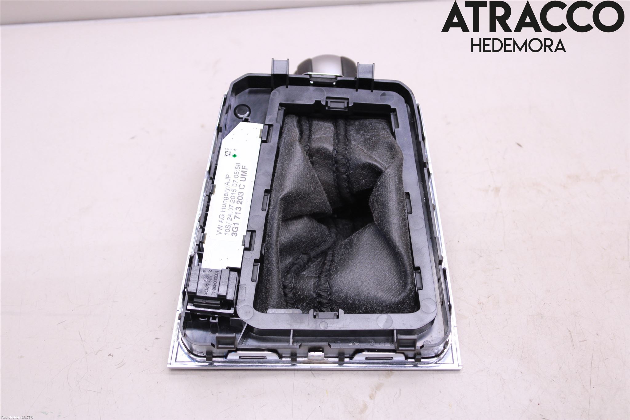 Volkswagen VW PASSAT 15-19 Växelspaksdamask