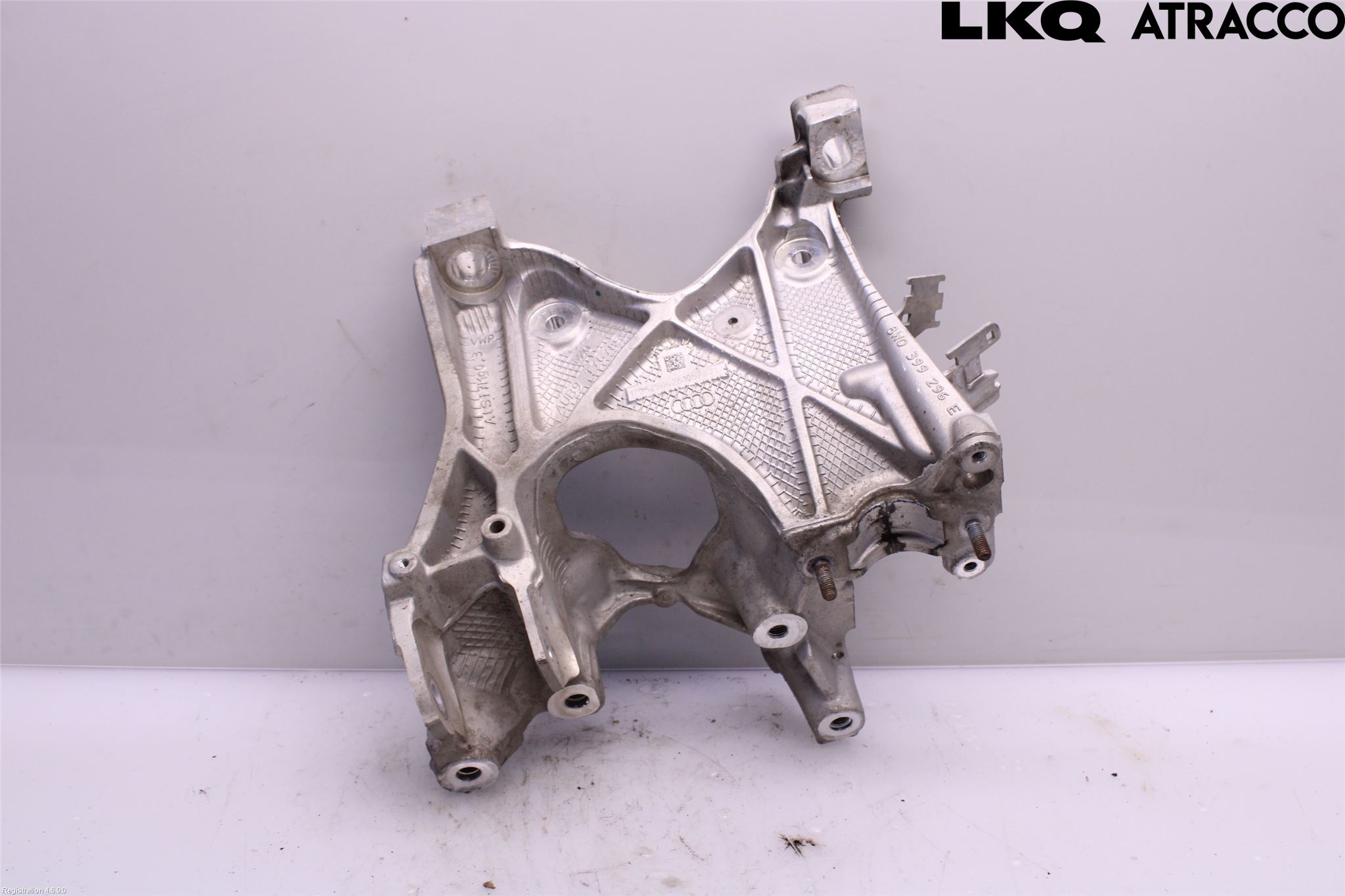 Audi A5 17- Motorfäste