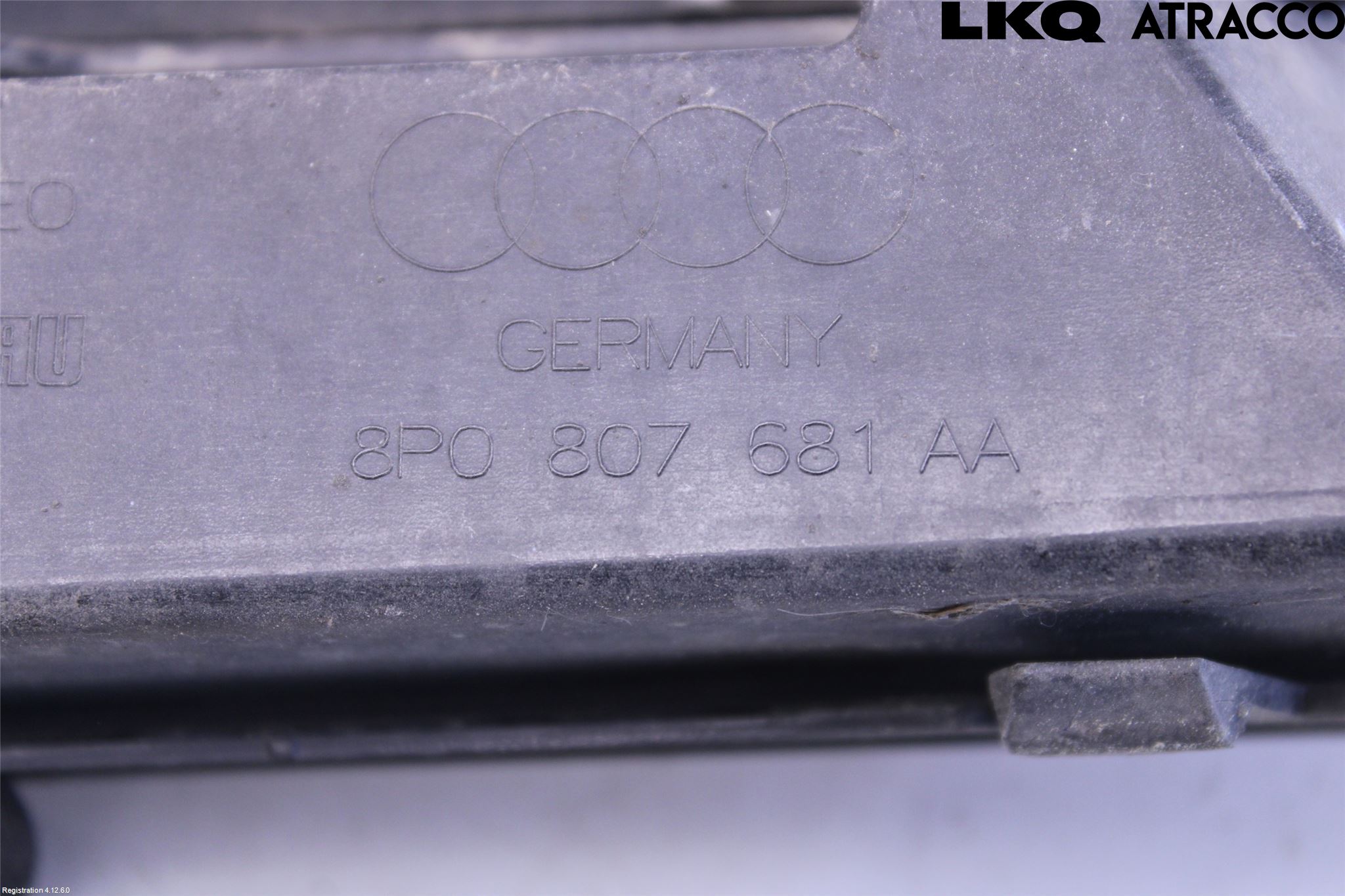 Audi A3/S3 05-13 Dimljussarg Fram