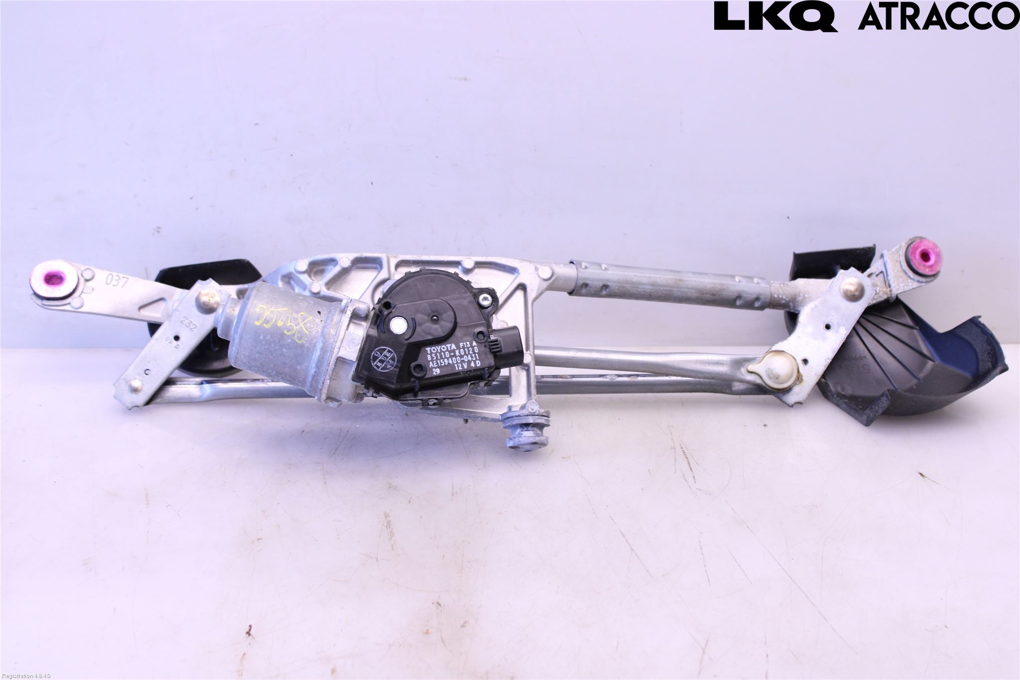 Toyota YARIS XP21 20- Torkarmotor Vindruta