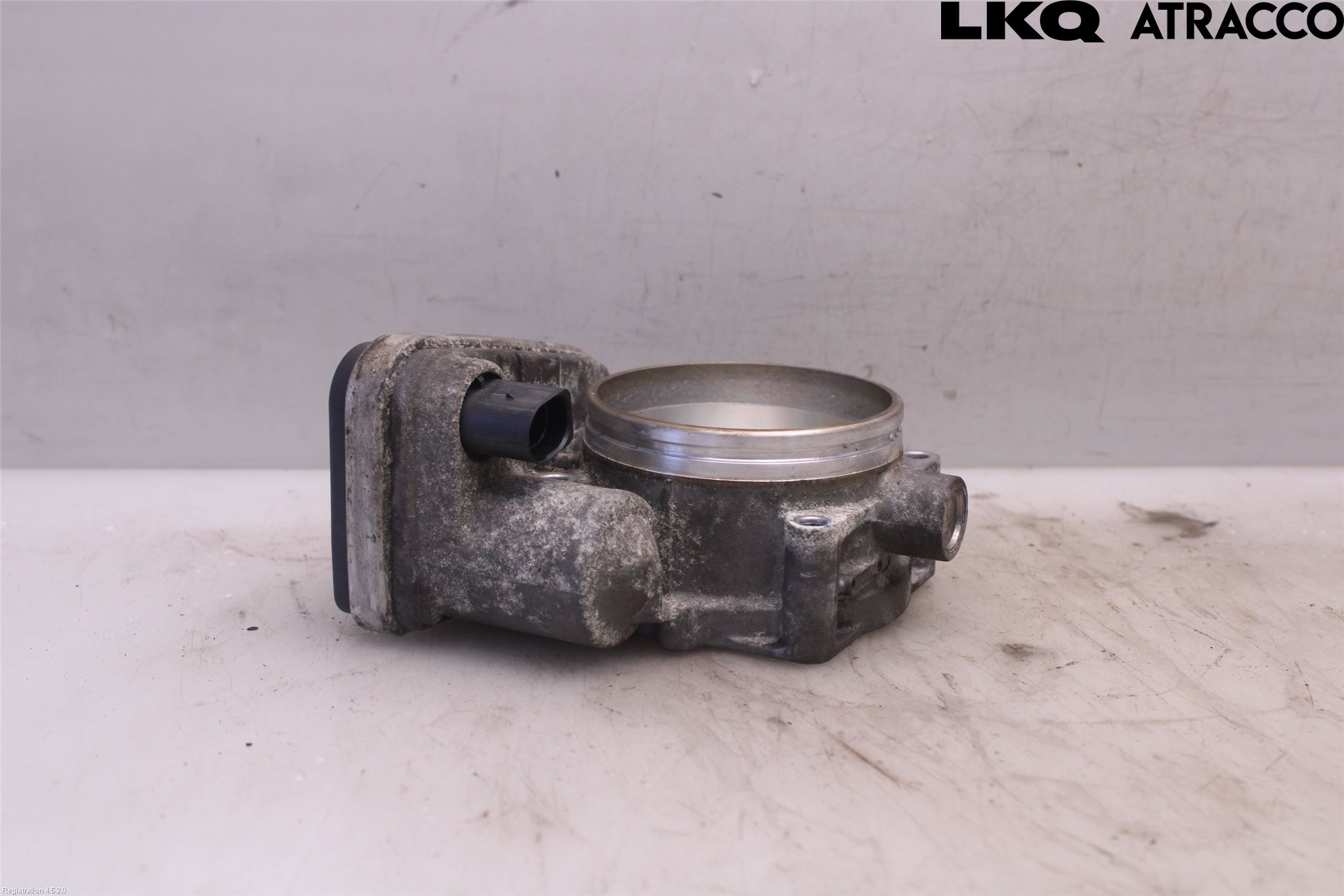 BMW 7 E65/66    00-08 Injspjällhus