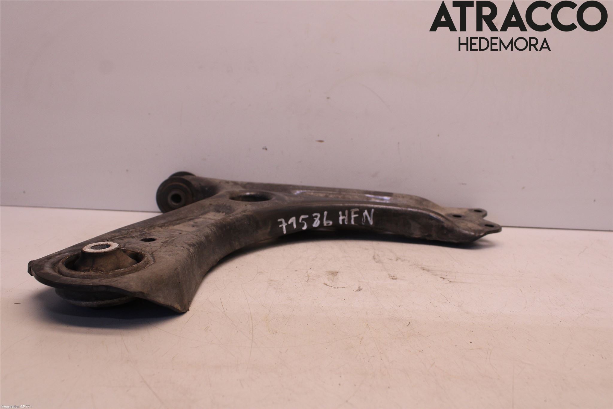 Volkswagen VW POLO 10-17 Bärarm Fram Undre Hö