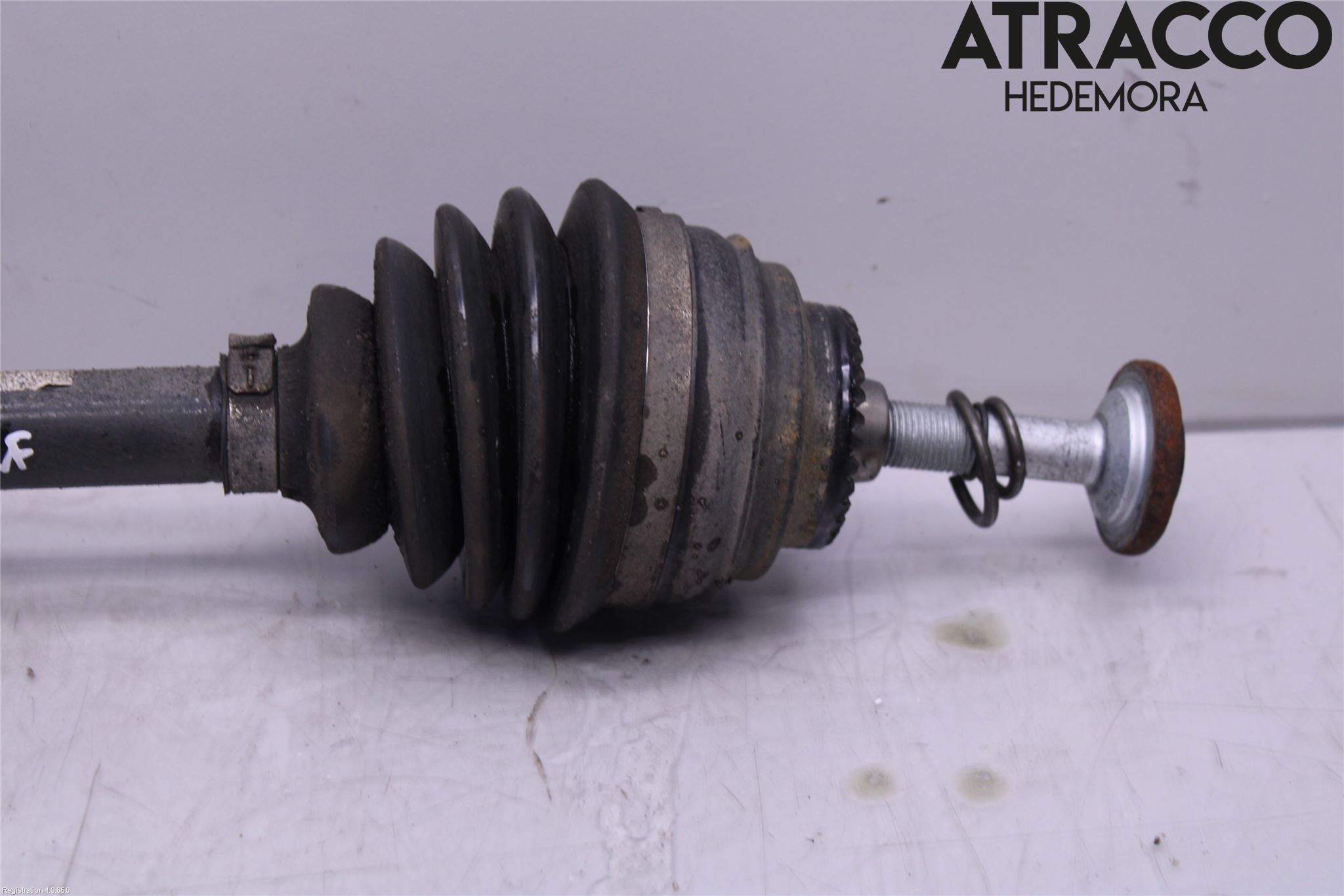 BMW X1 E84 10-15 Drivaxel Fram Vänster