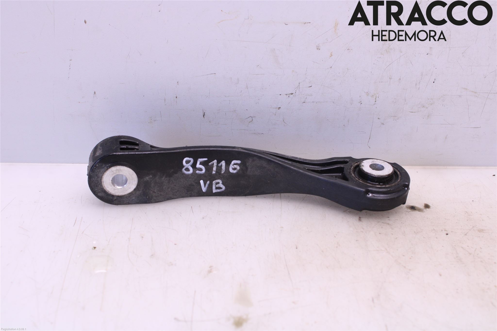 Audi A6 F2/C8 19- Krängningshämmarstag Bak