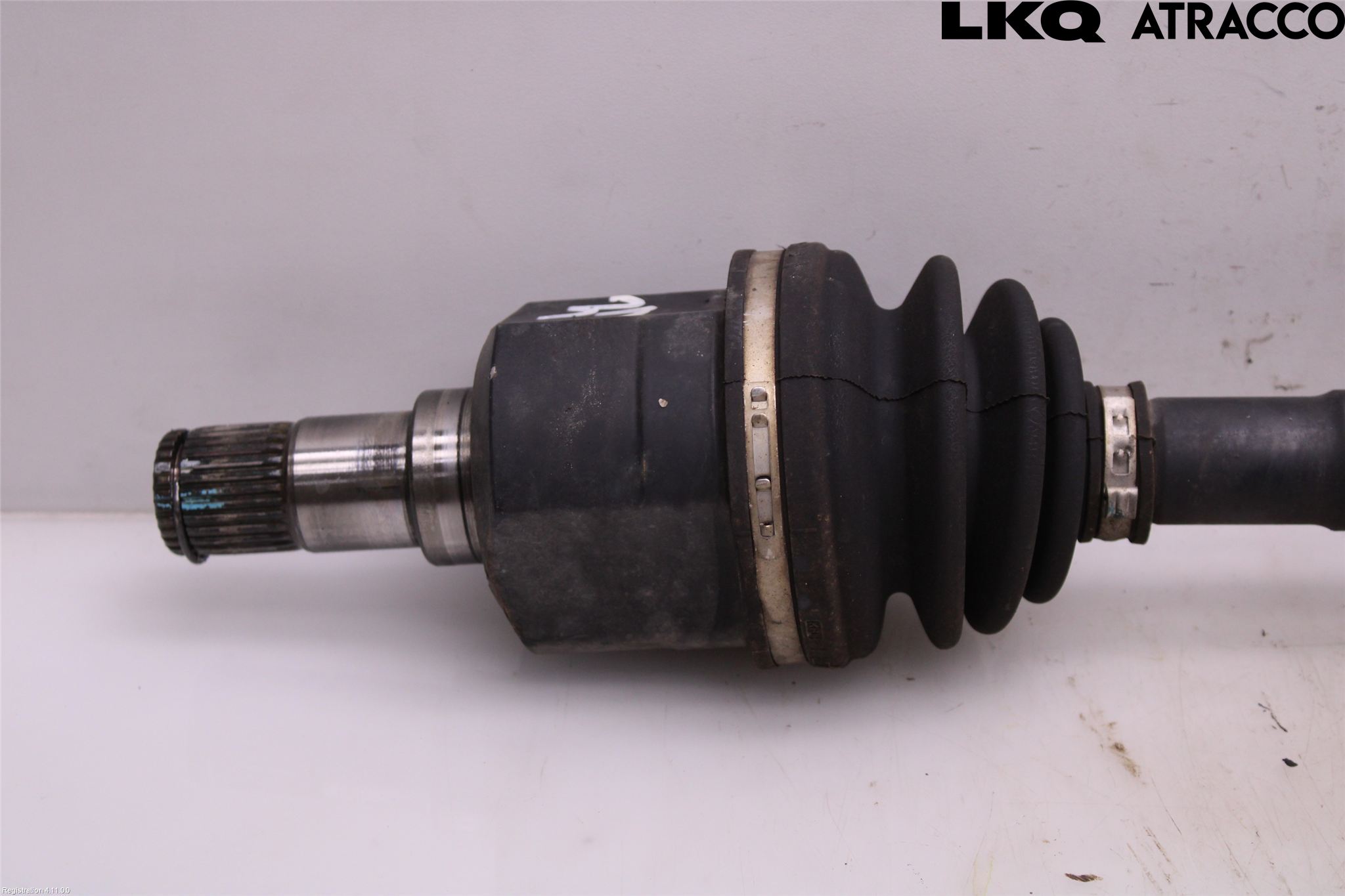 Hyundai i40 08-15 Drivaxel Fram Höger