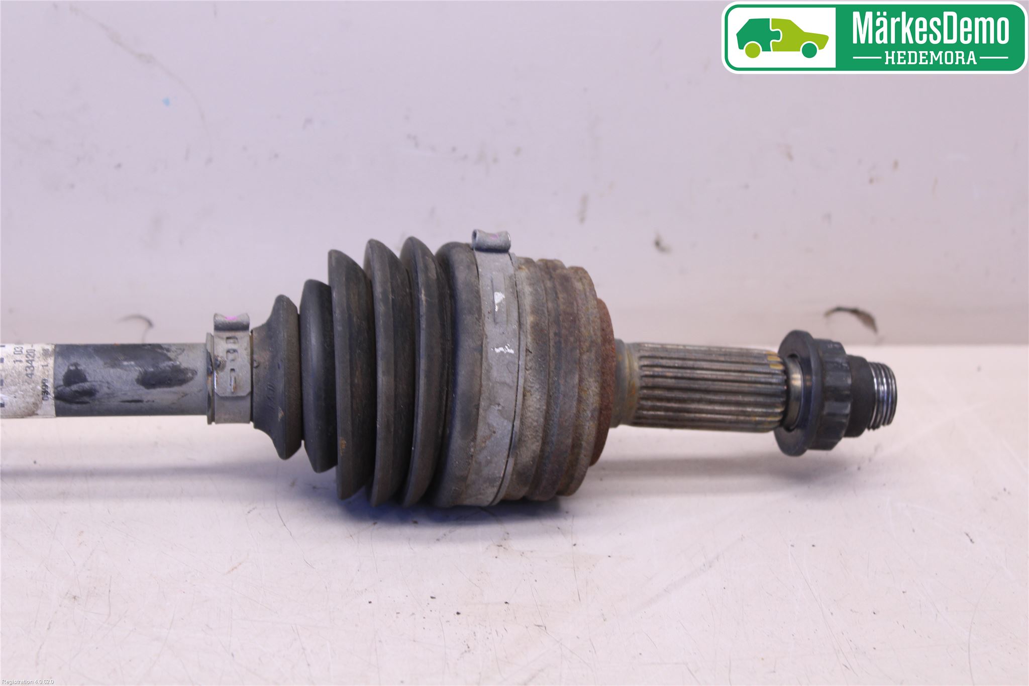 Toyota AYGO 06-14 Drivaxel Fram Vänster