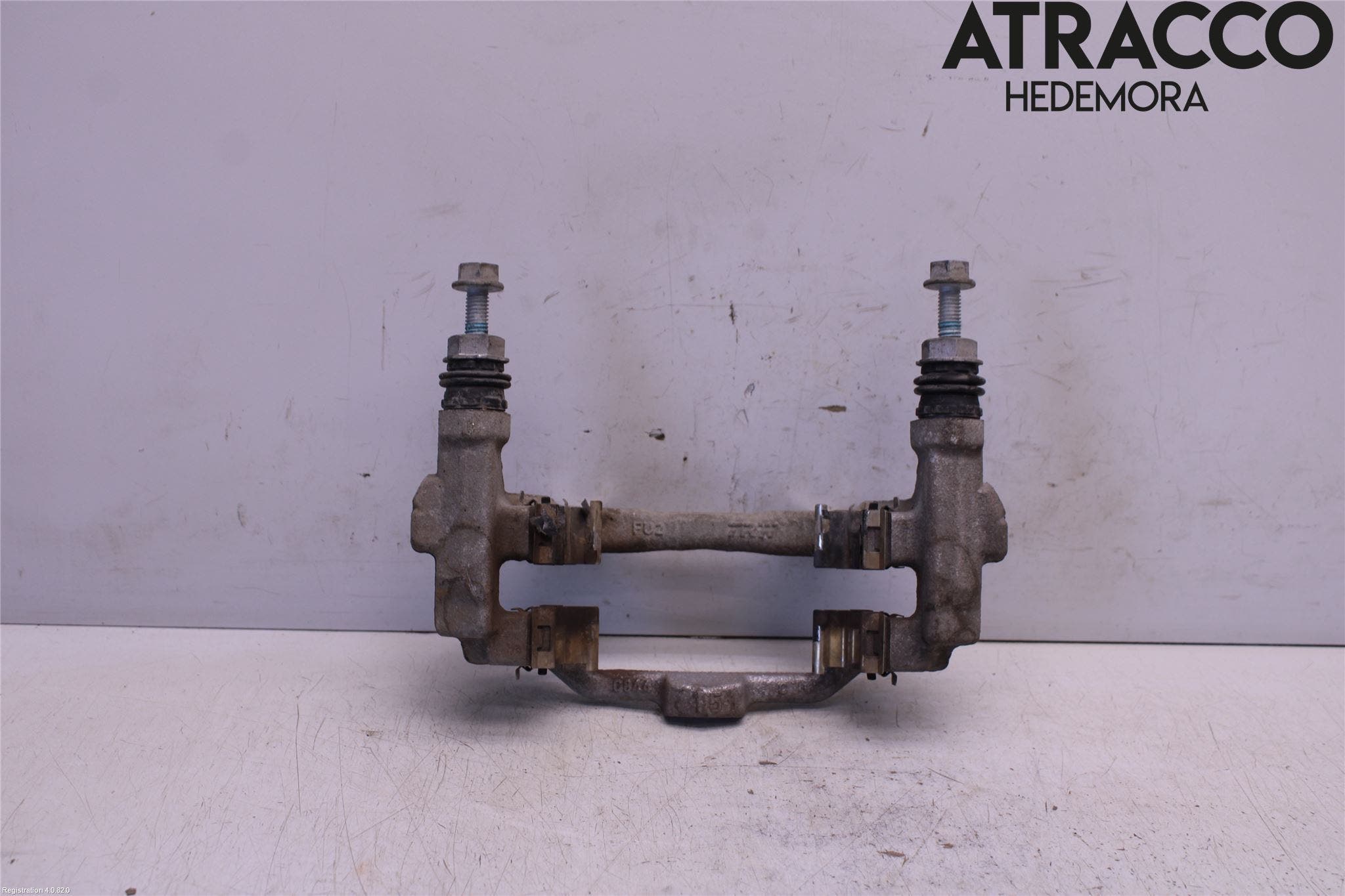 Toyota COROLLA 19- Bromsokshållare