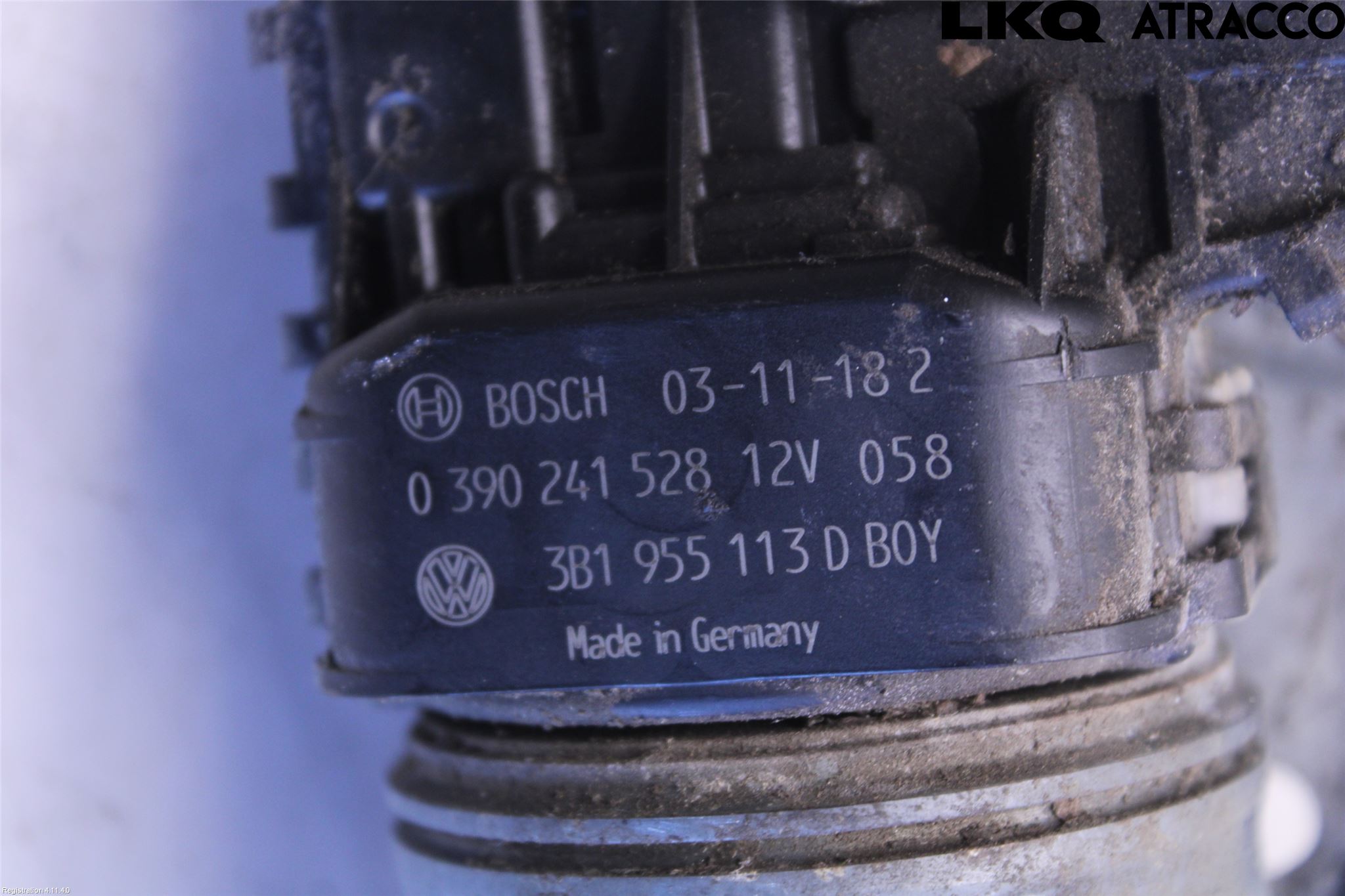 Volkswagen VW PASSAT 01-05 Torkarmotor Vindruta