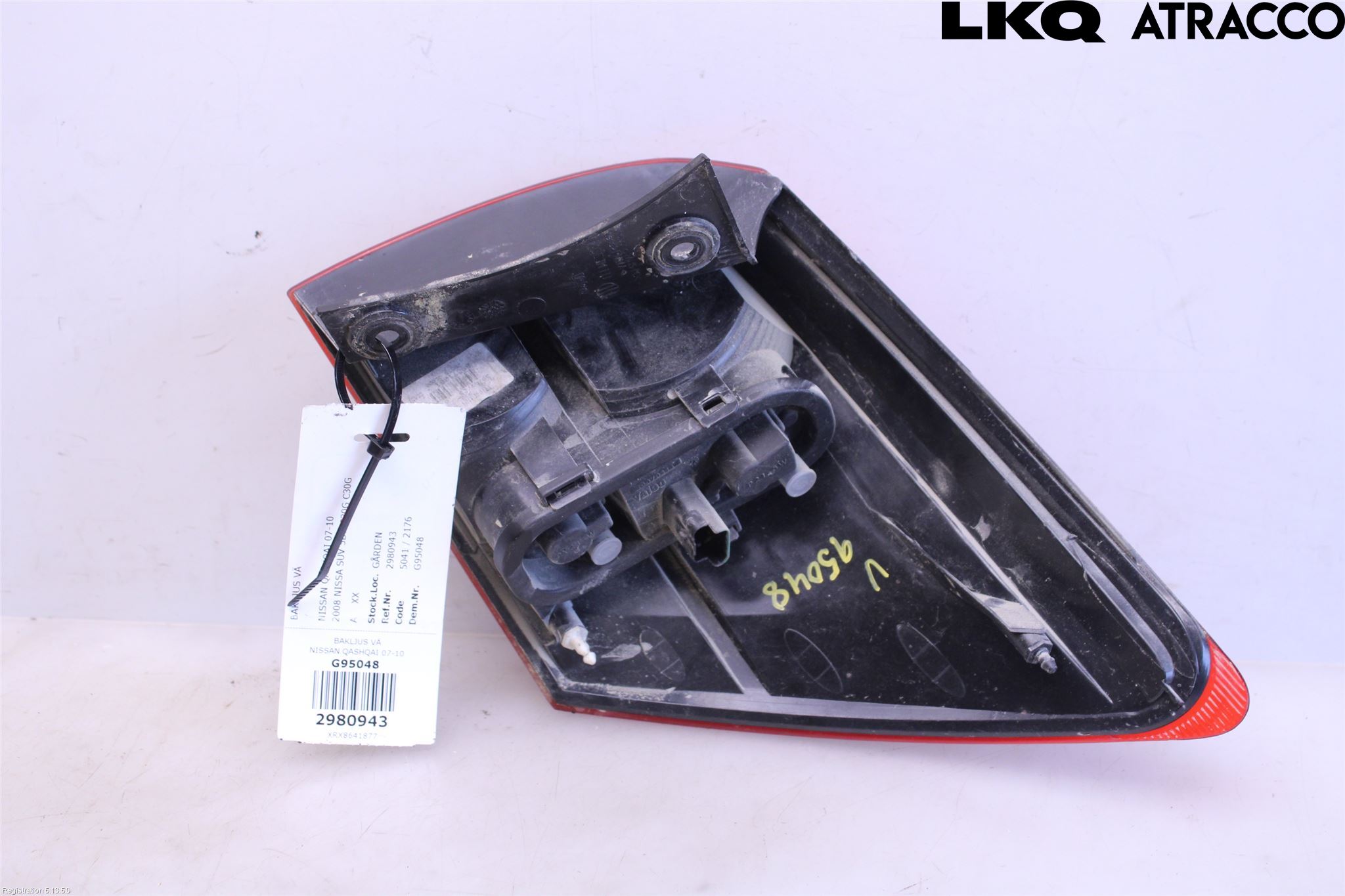 Nissan QASHQAI   07-10 Bakljus Vänster