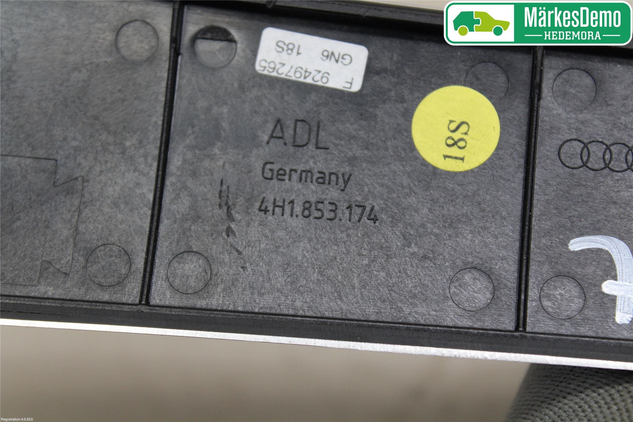 Audi A8/S8 4H 10-17 Instrumentbräda Inlägg-Dekorlist