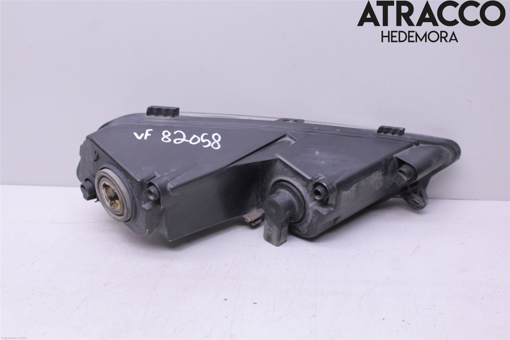 Volkswagen VW PASSAT 11-14 Dimljus-Varselljus Fram