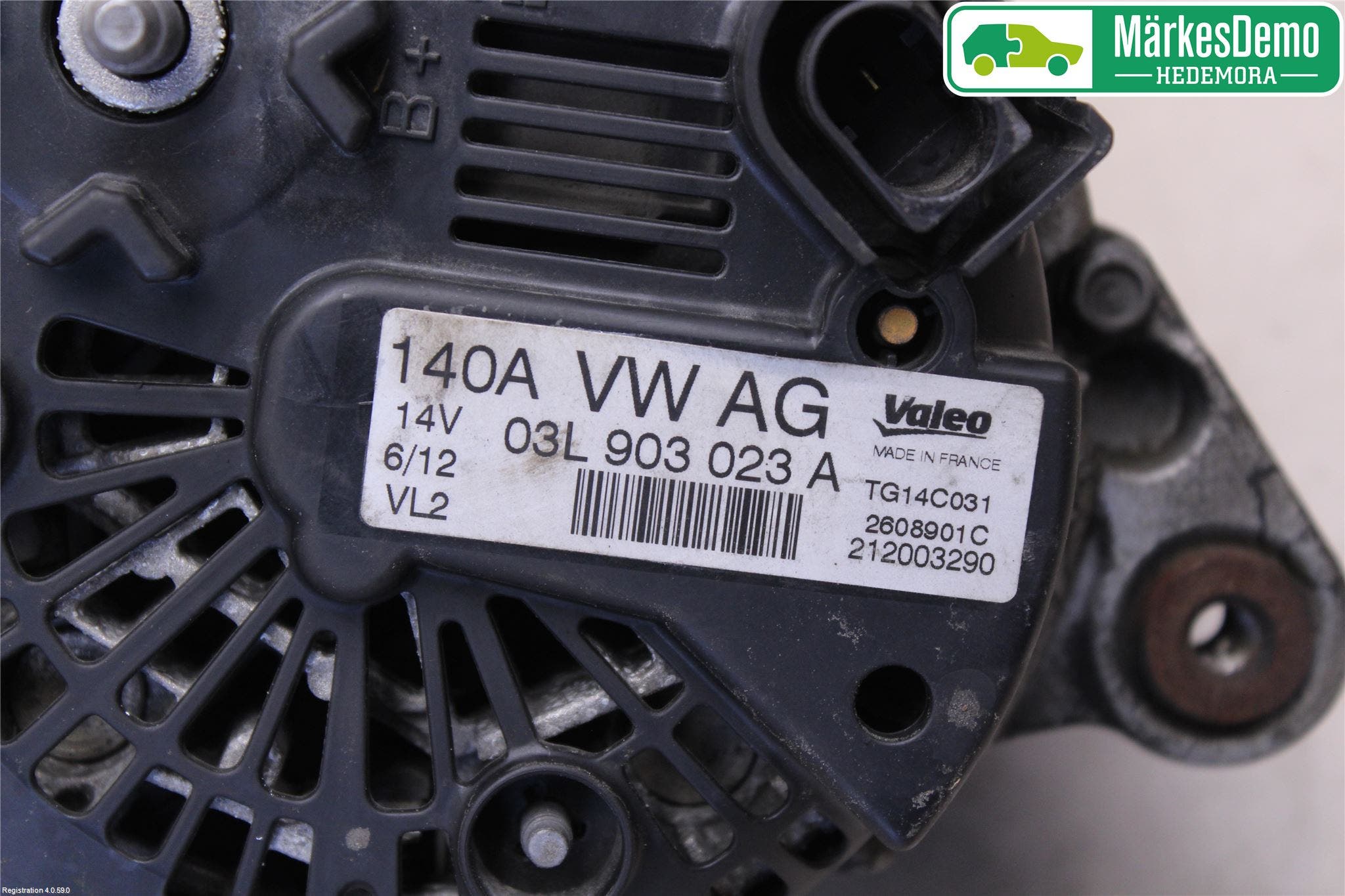 Volkswagen VW GOLF VI 09-13 Generator